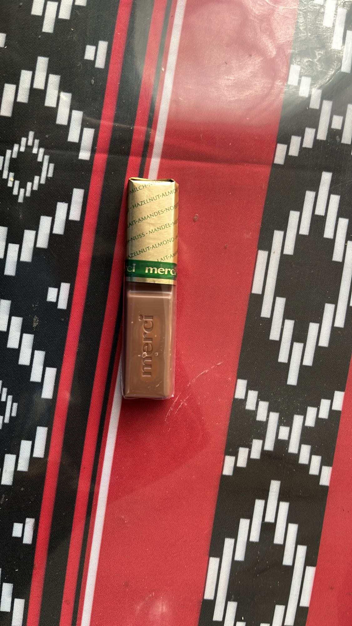 шоколад с лешници