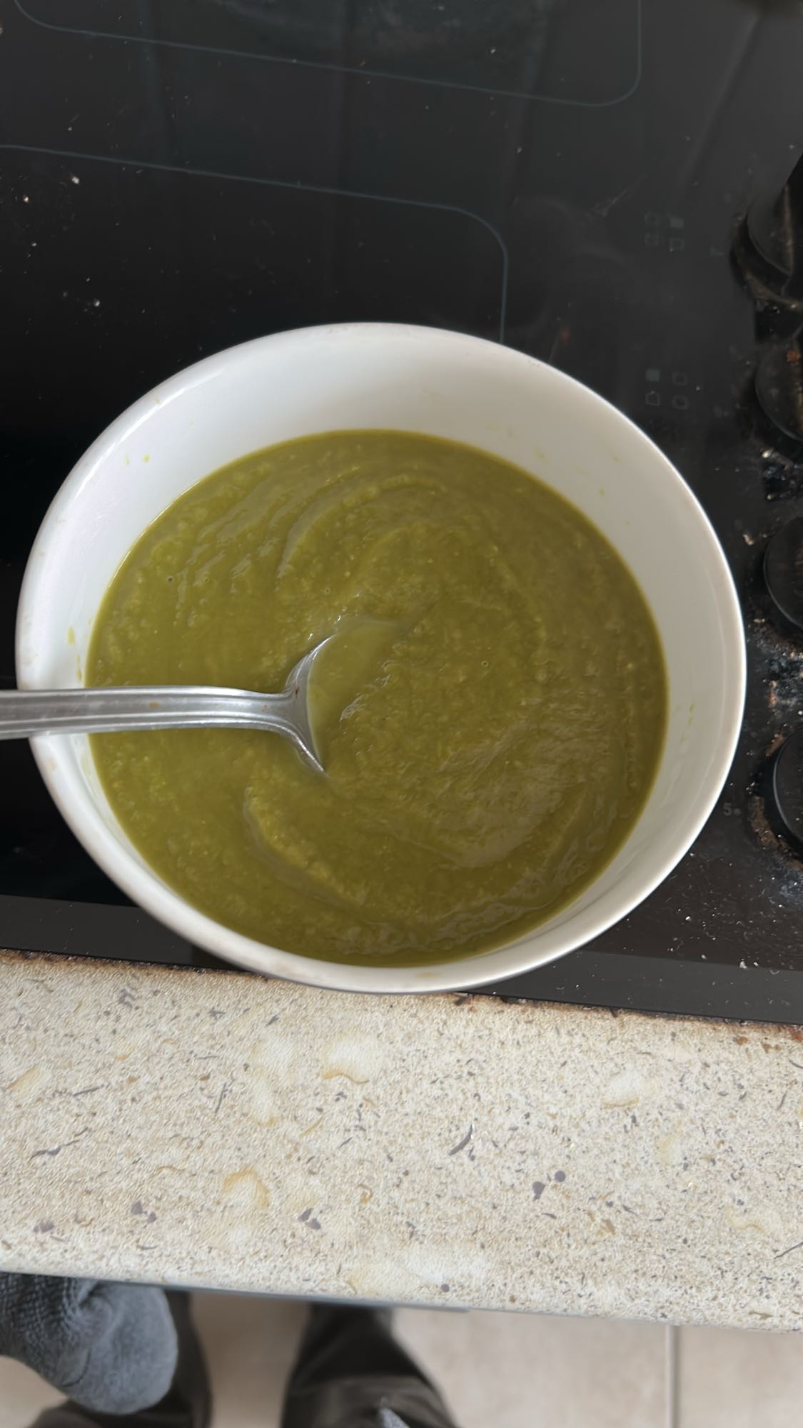 Soupe de légumes verts