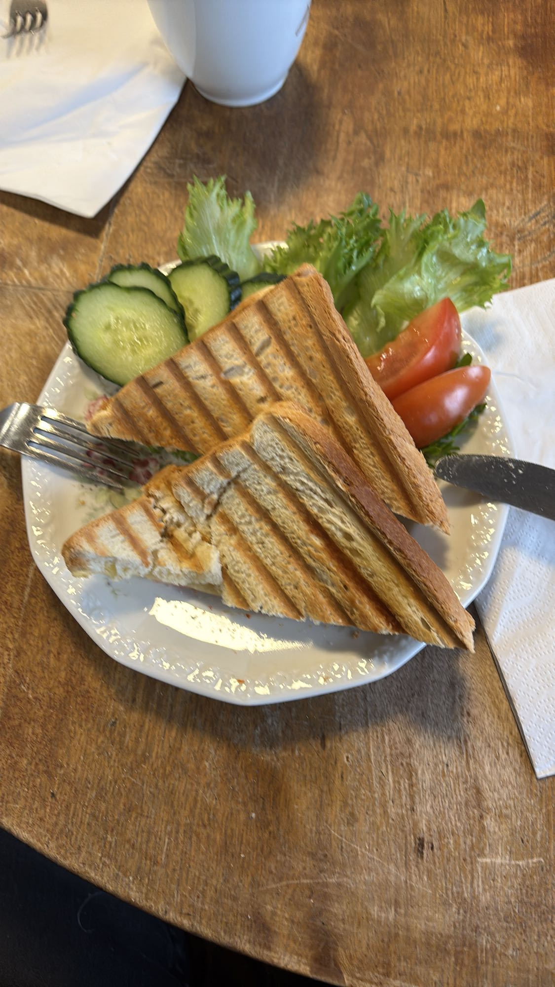 Toast med grønnsaker