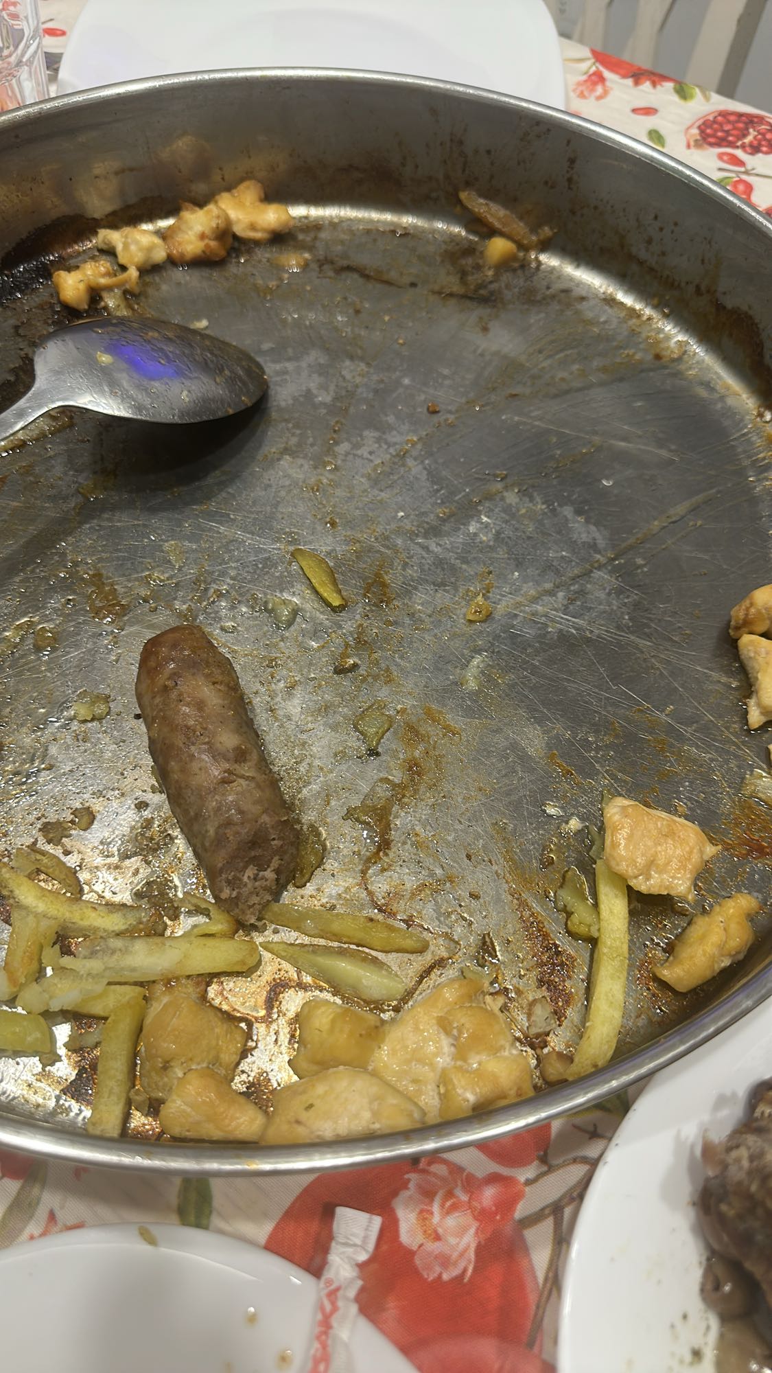 Köfte, tavuk ve patates