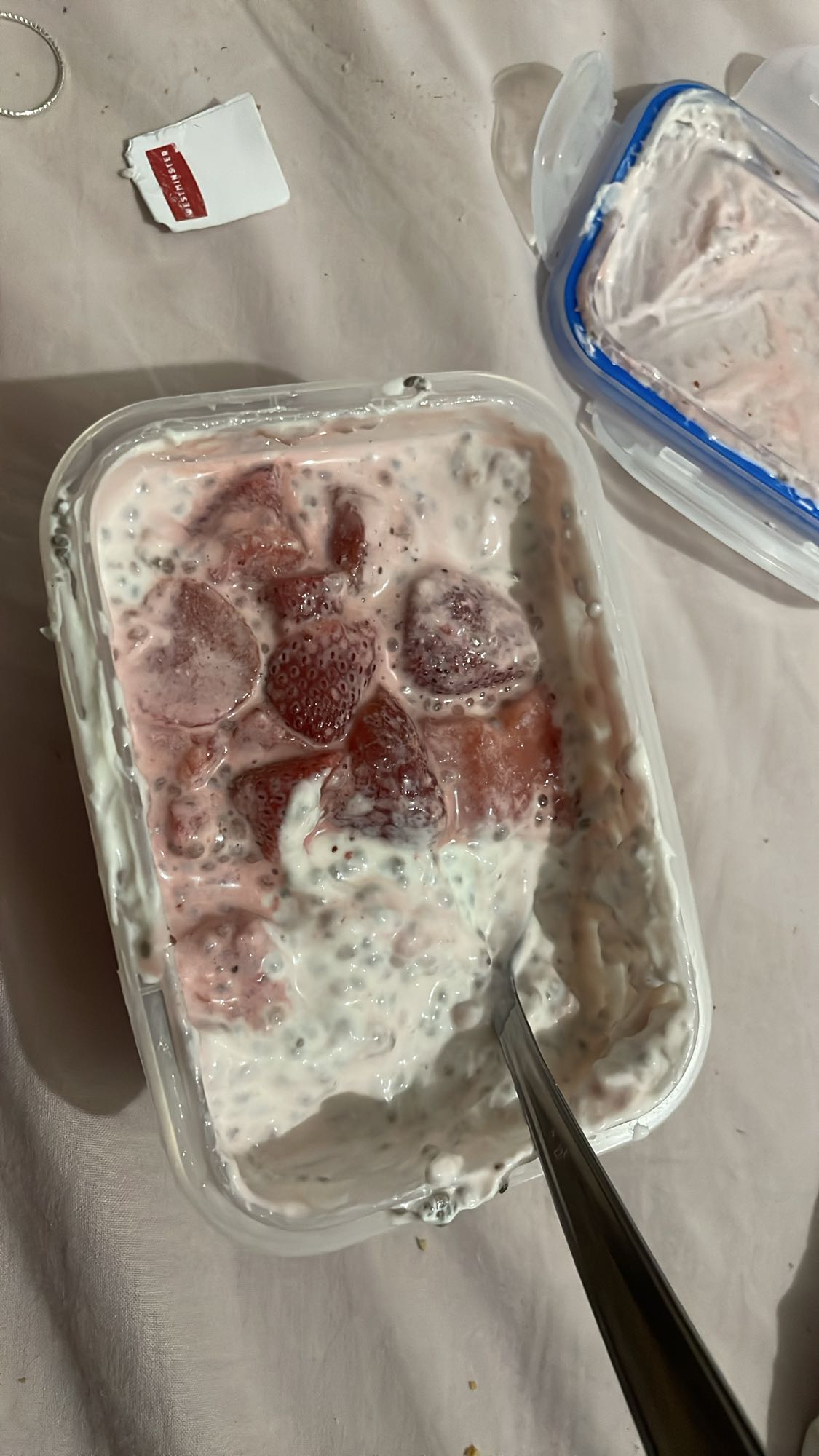 Yaourt aux fraises et chia