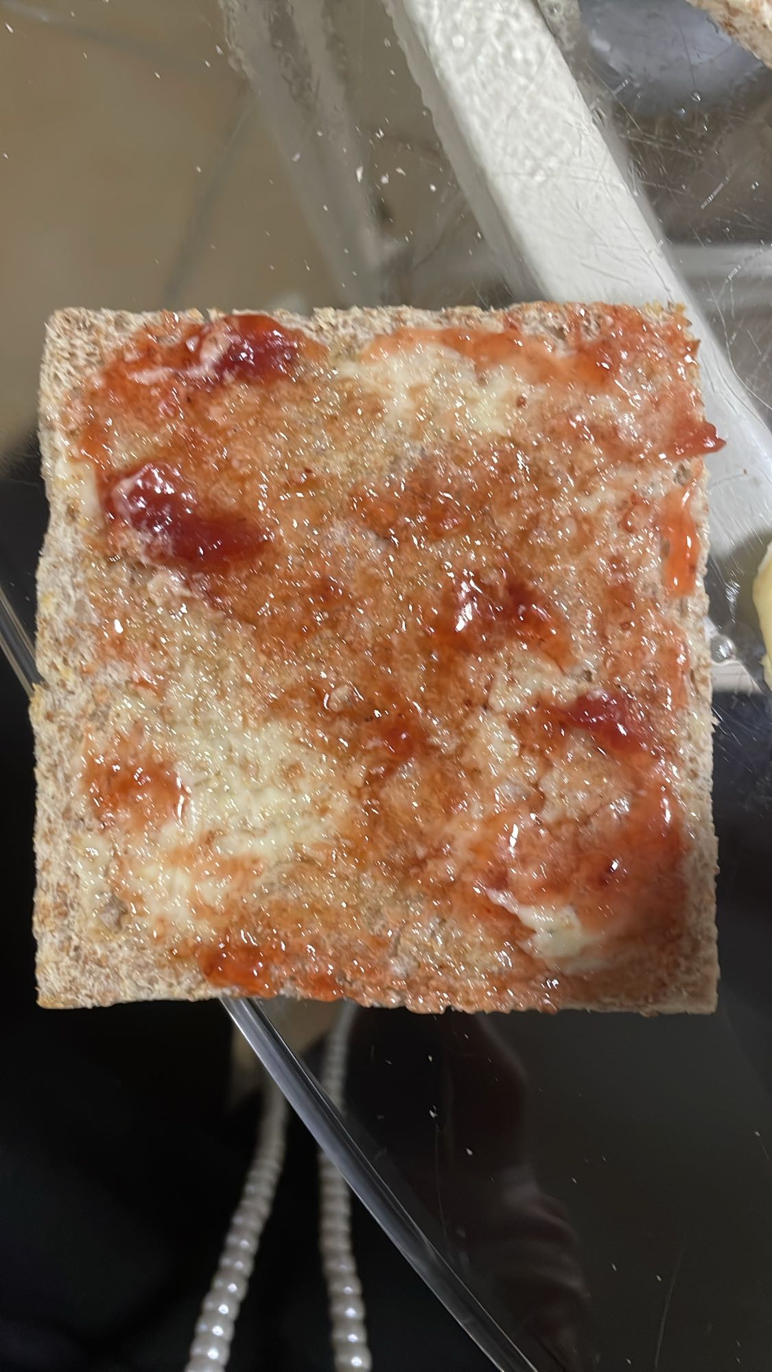 Tartine confiture beurre