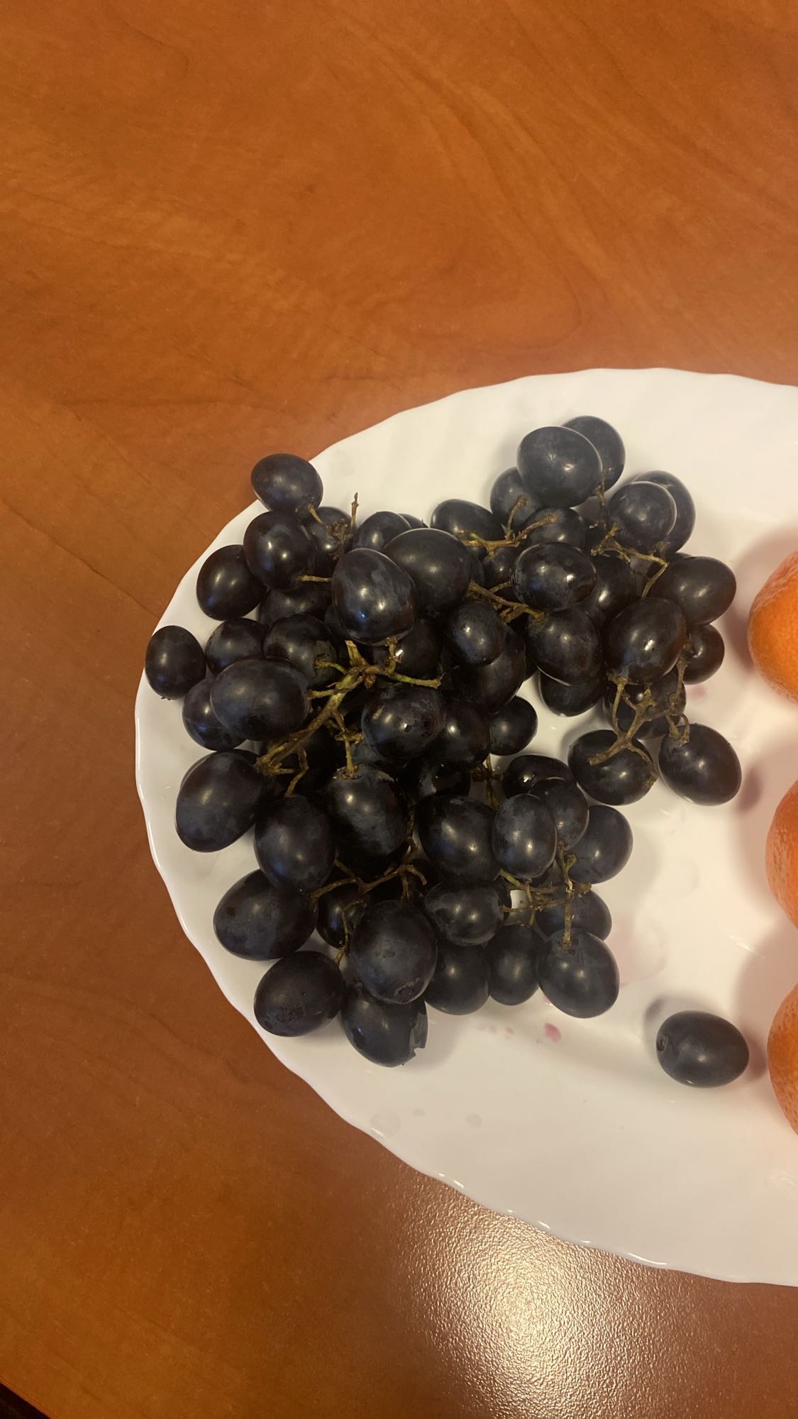 Czarne winogrona