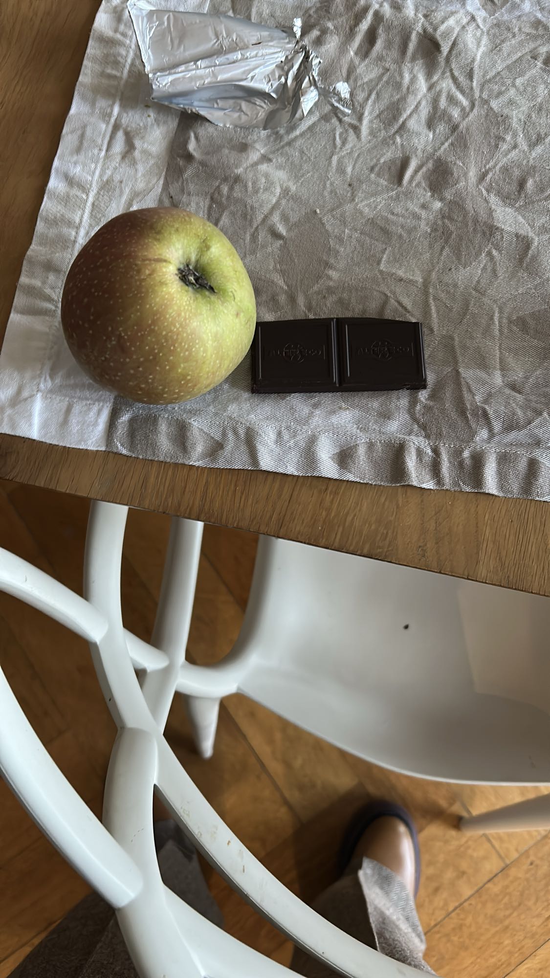 Pomme et chocolat noir 85%