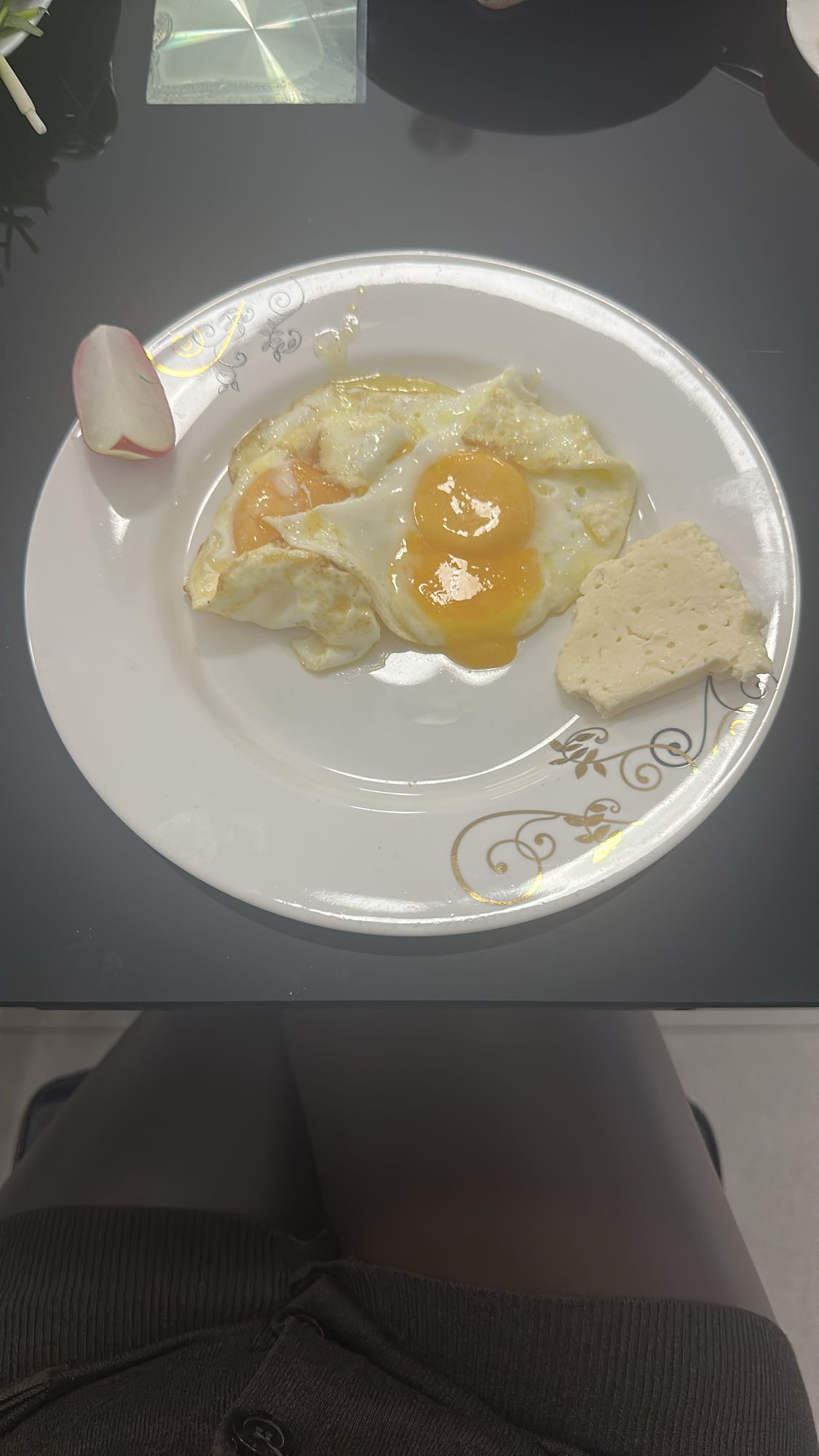 Eggs, cheese, apple slice