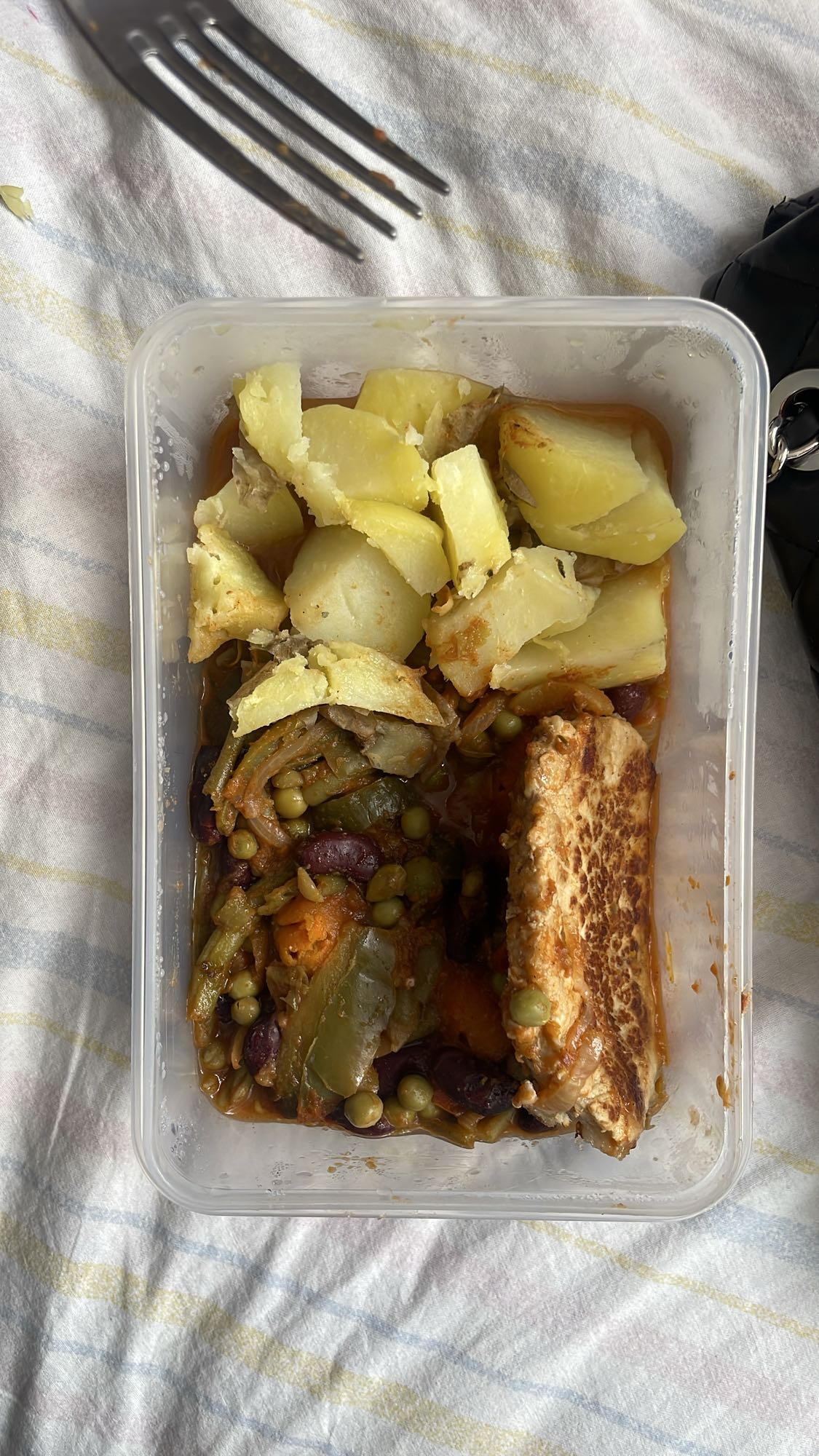 Poulet légumes et pommes