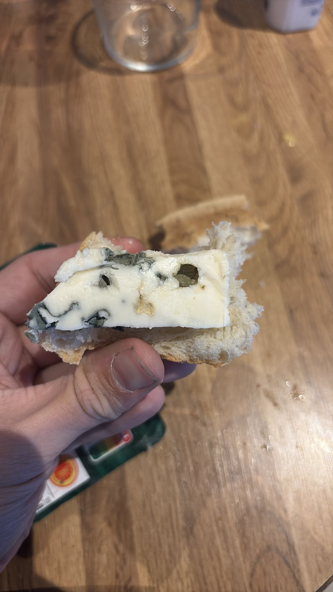 Pain au fromage bleu