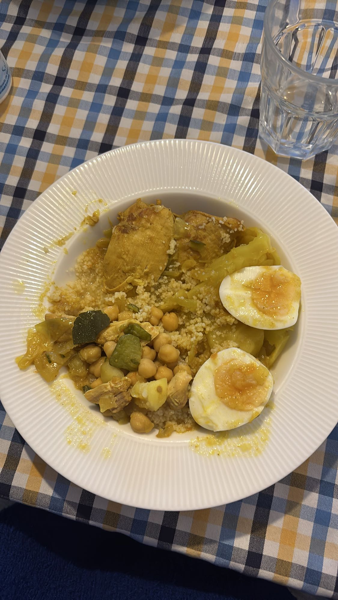 Chicken couscous with egg