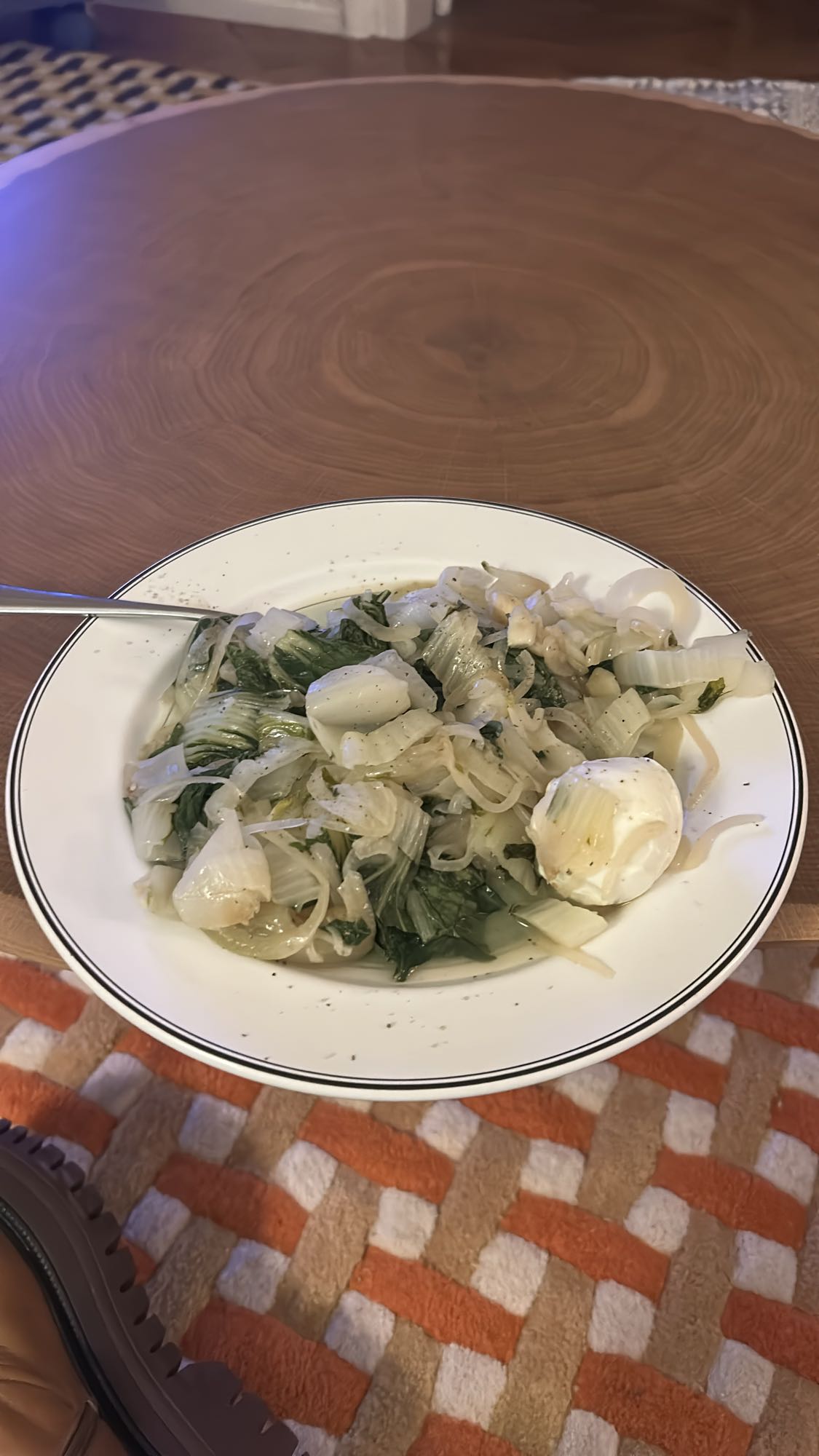 Légumes sautés et œuf