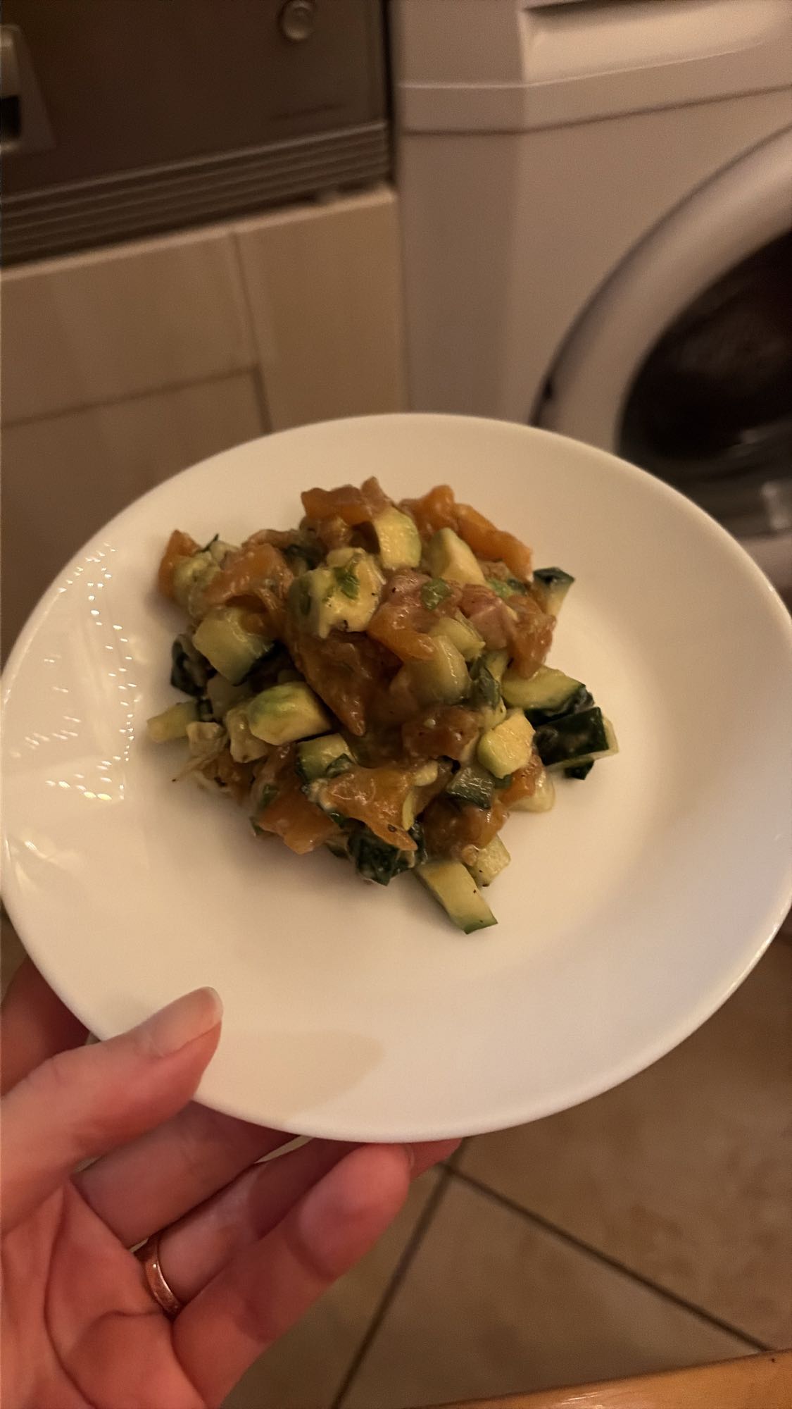 овощной салат с авокадо