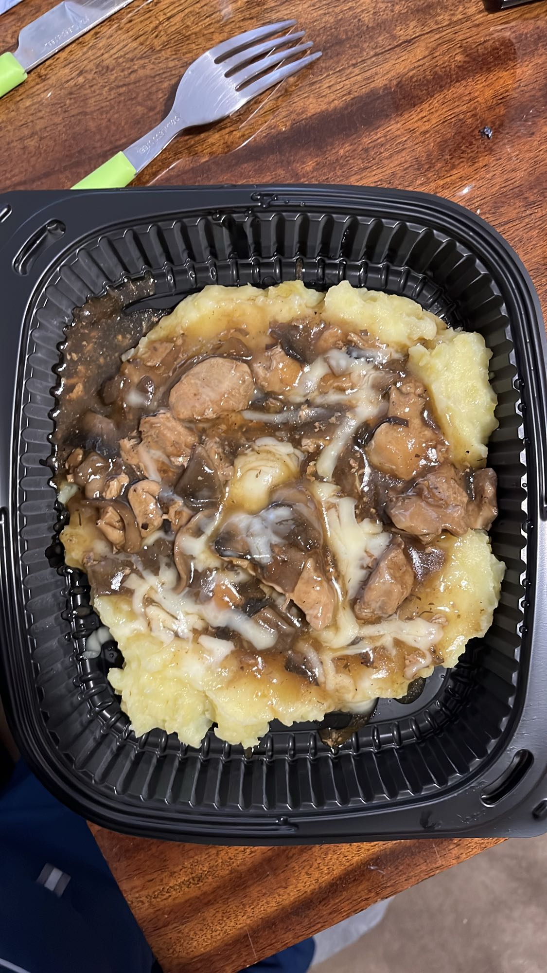 Пюре с месо и гъби