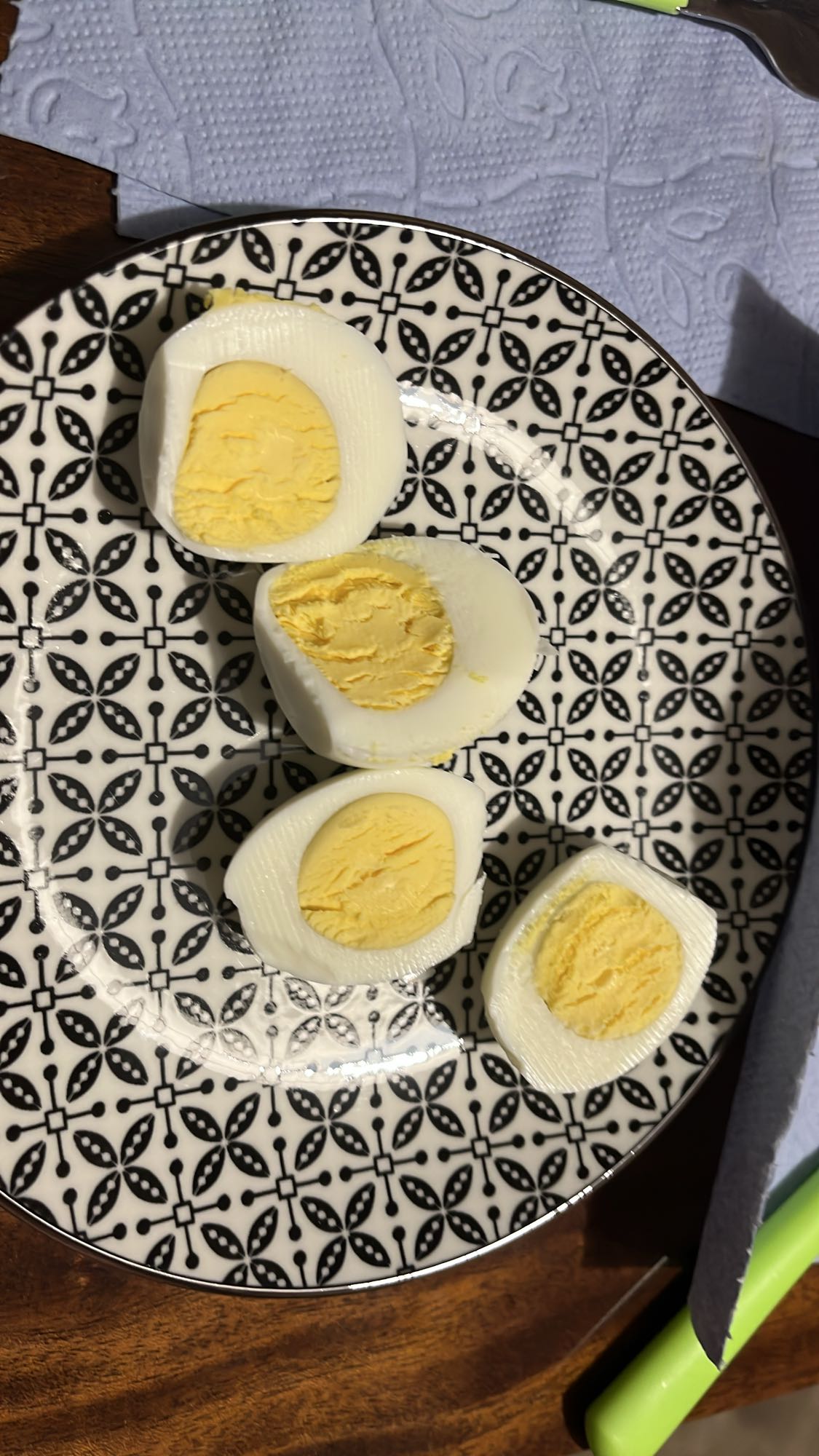 Варени яйца