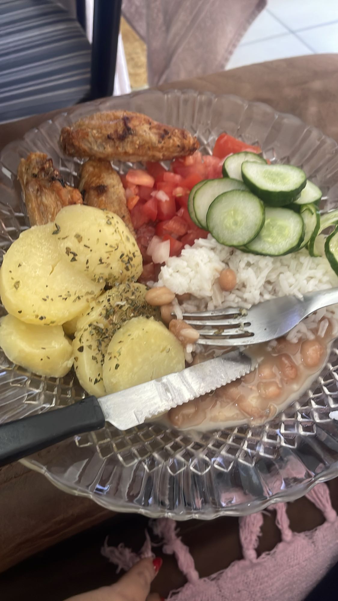 Prato com frango e legumes