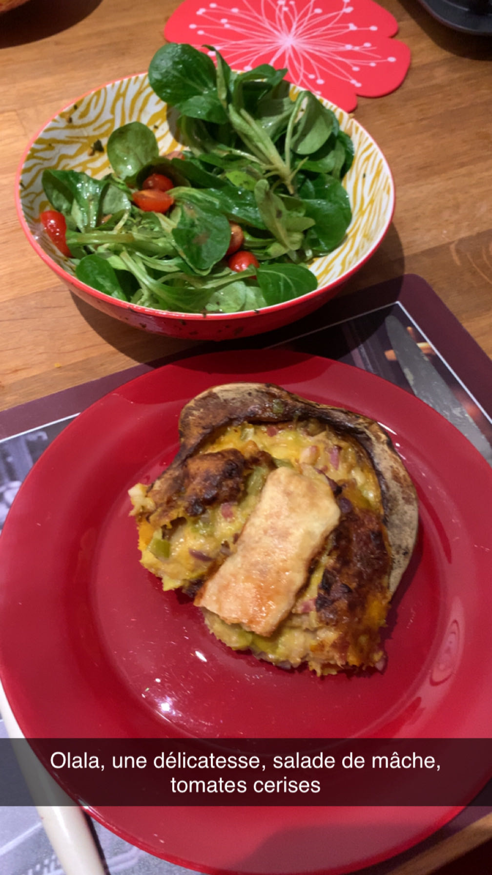 Butternut farcie & salade de mâche