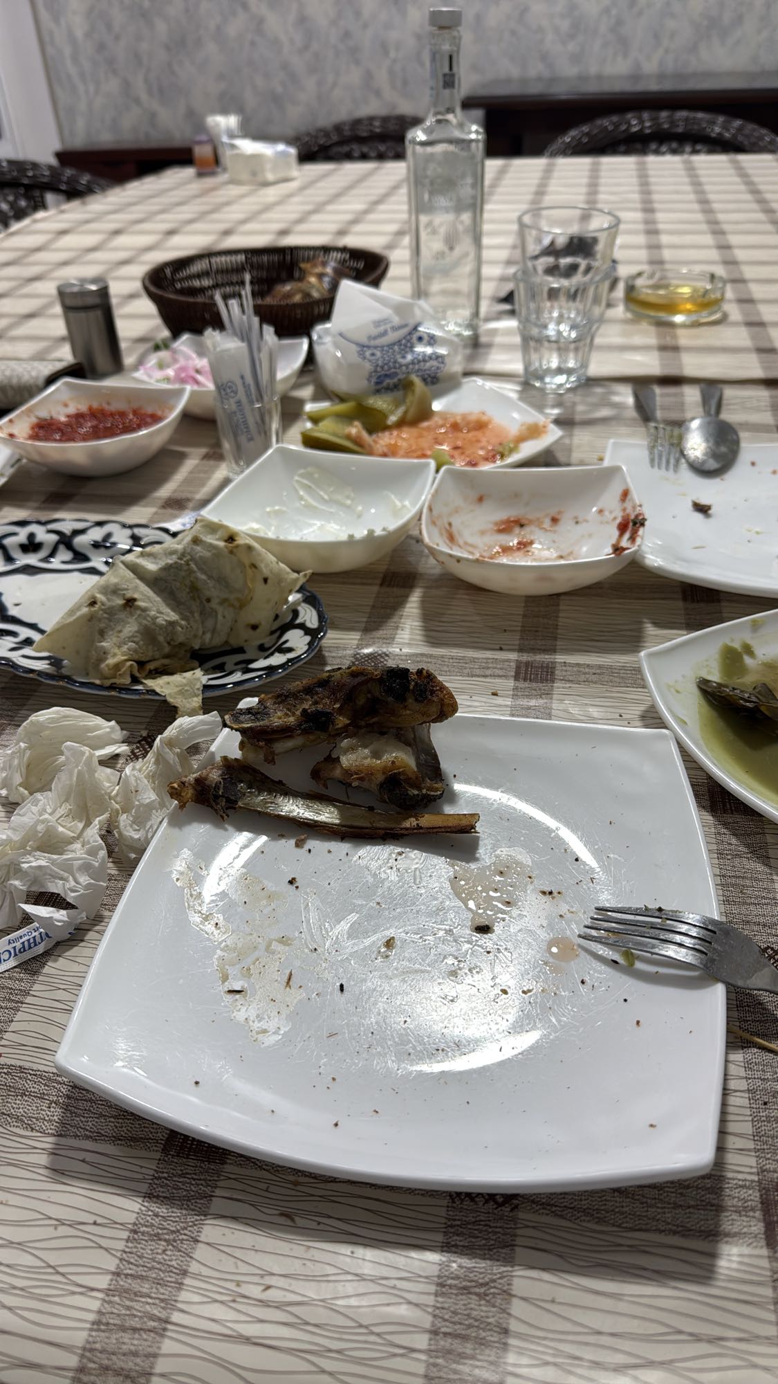 Шашлык с лавашом и закусками