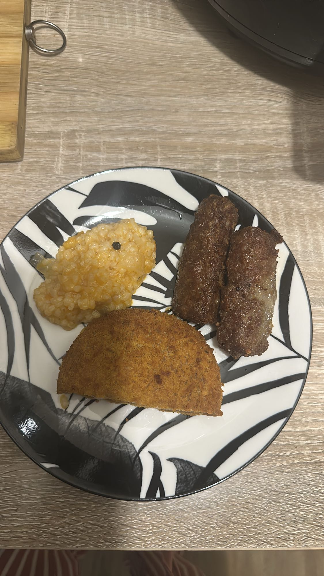 Chiftea, pilaf și arancini