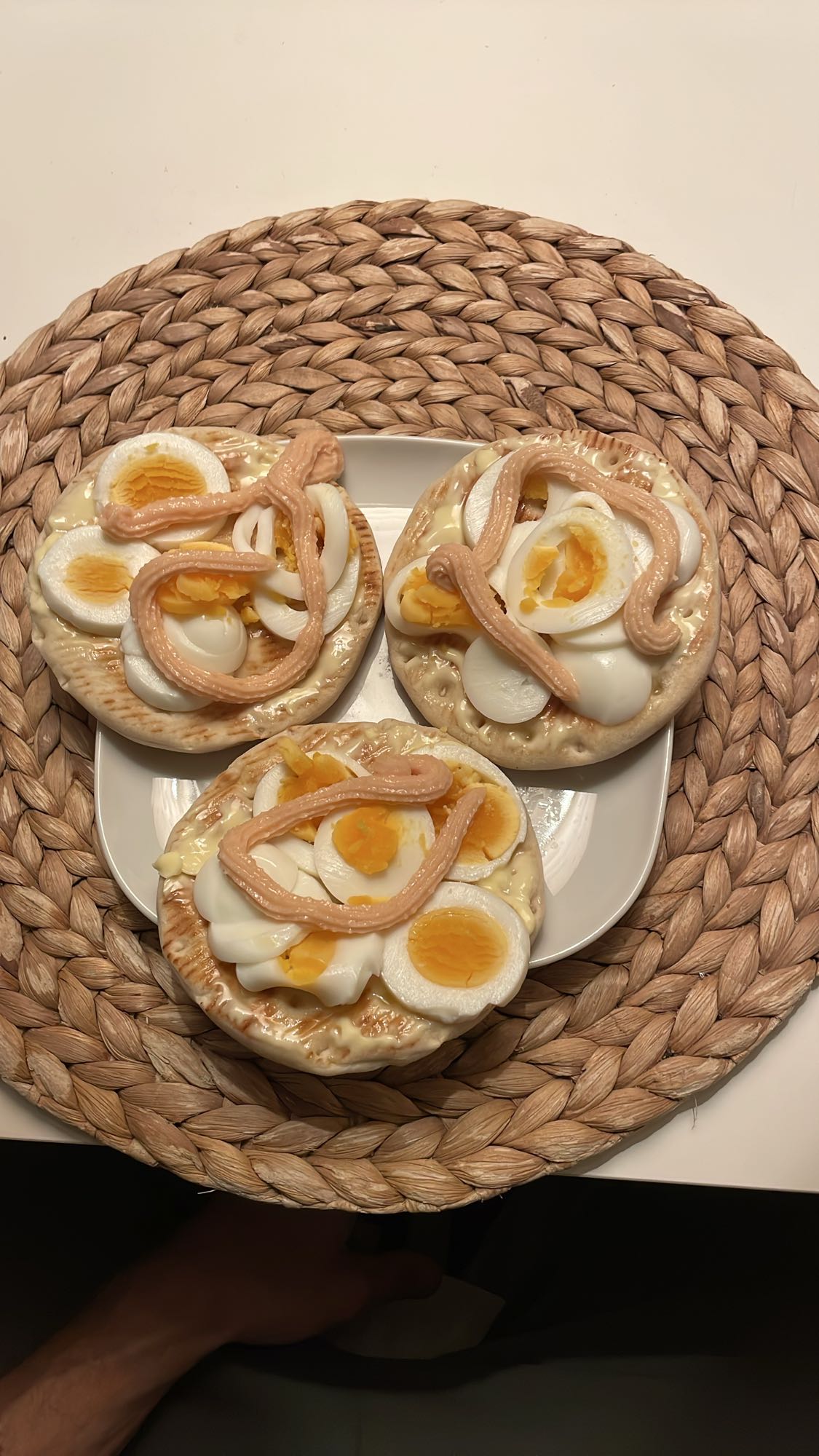 Äggmackor med kaviar