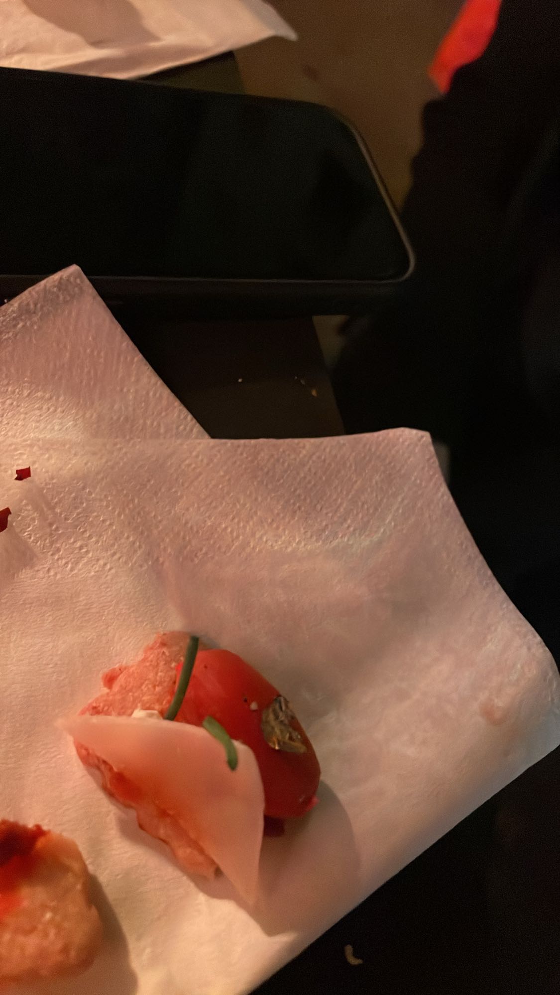 Mini meat tomato bite