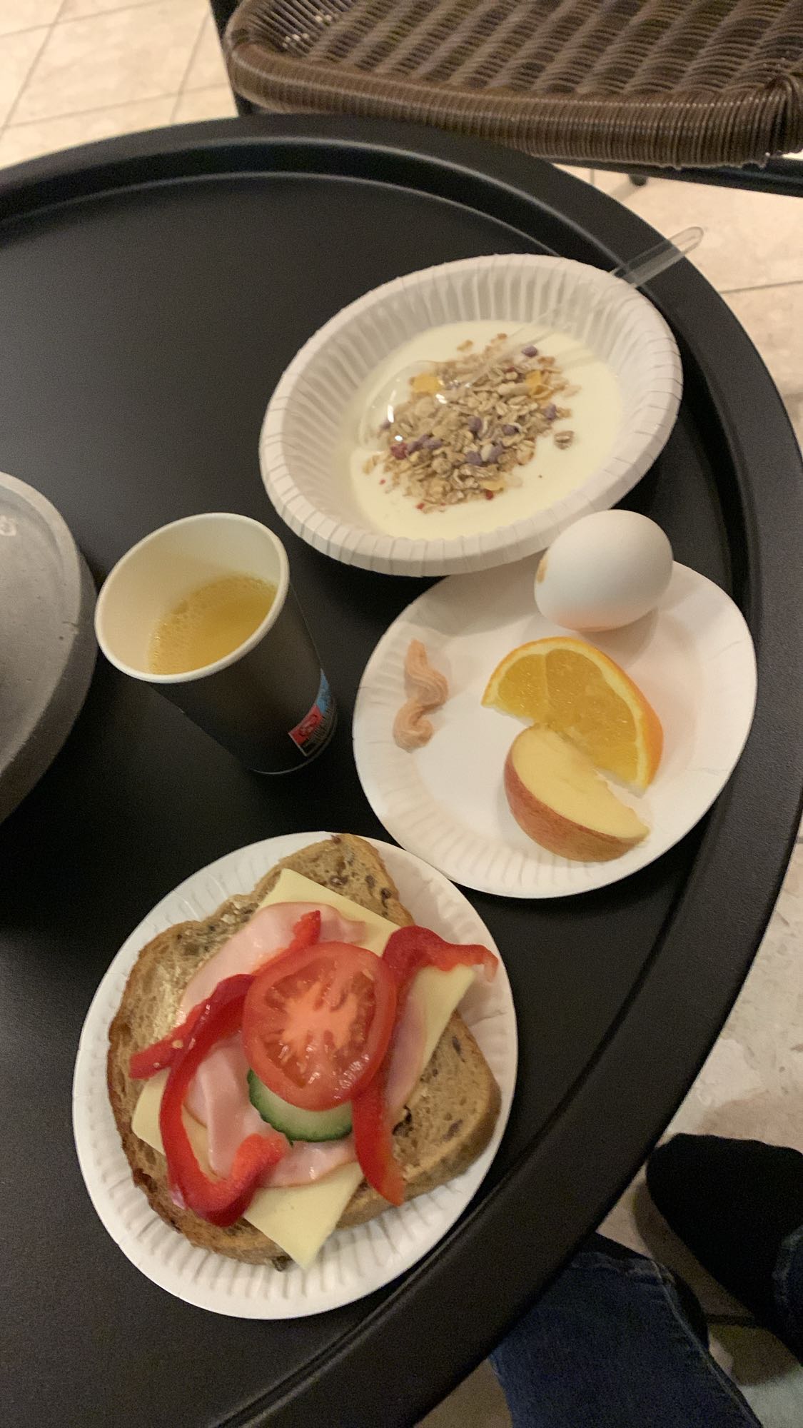 Frukostbricka hotell