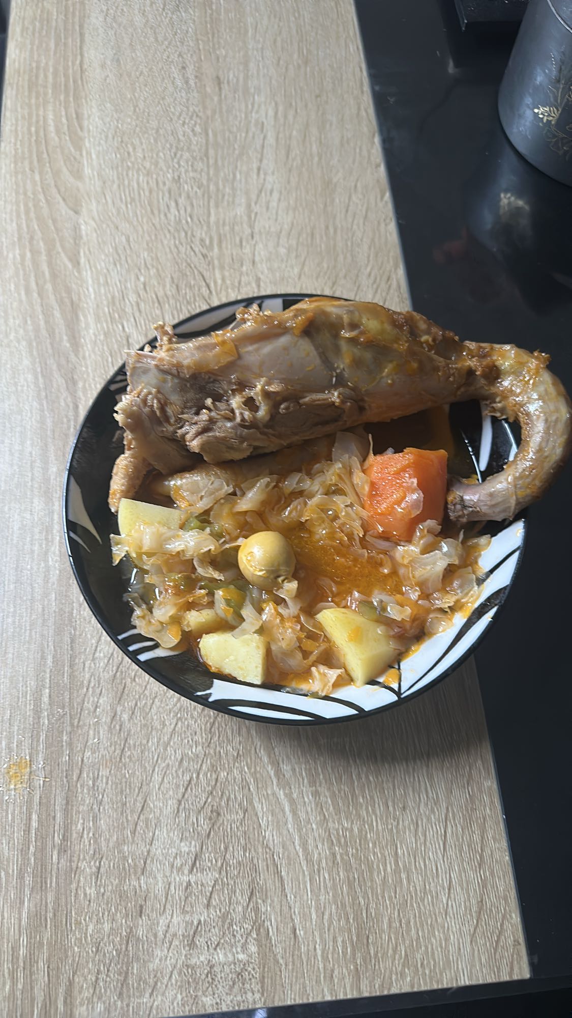 Tocană de iepure cu legume