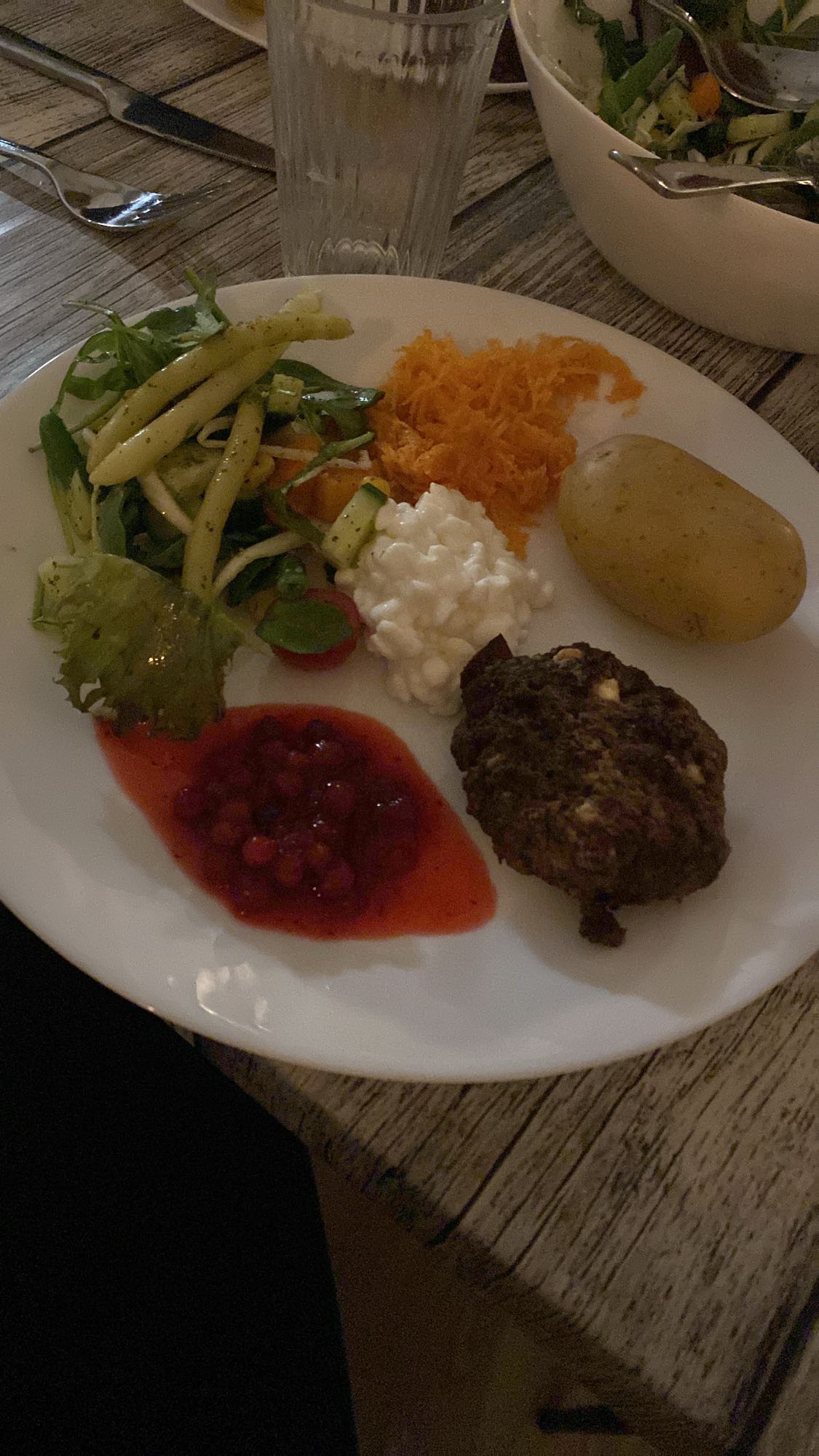 Svensk husmanskost tallrik