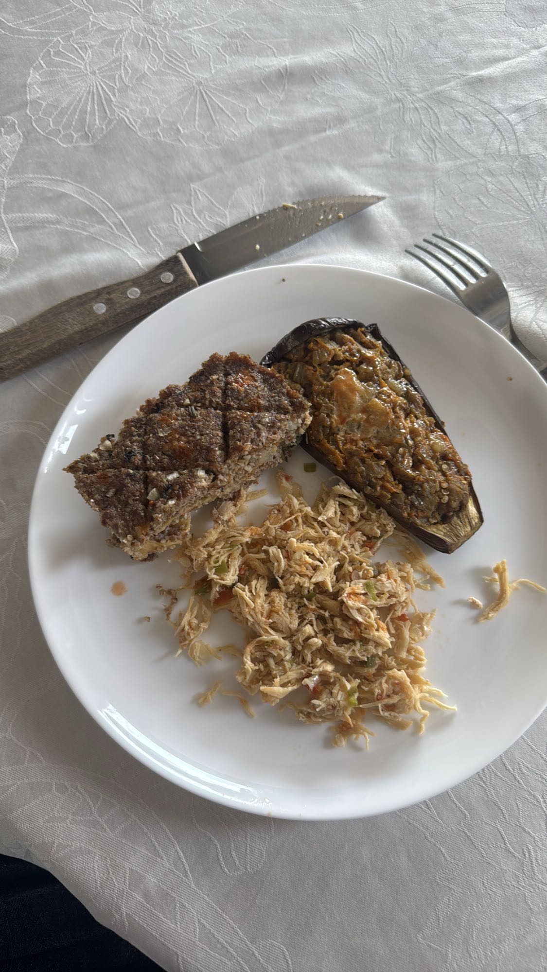 Quibe, berinjela e frango