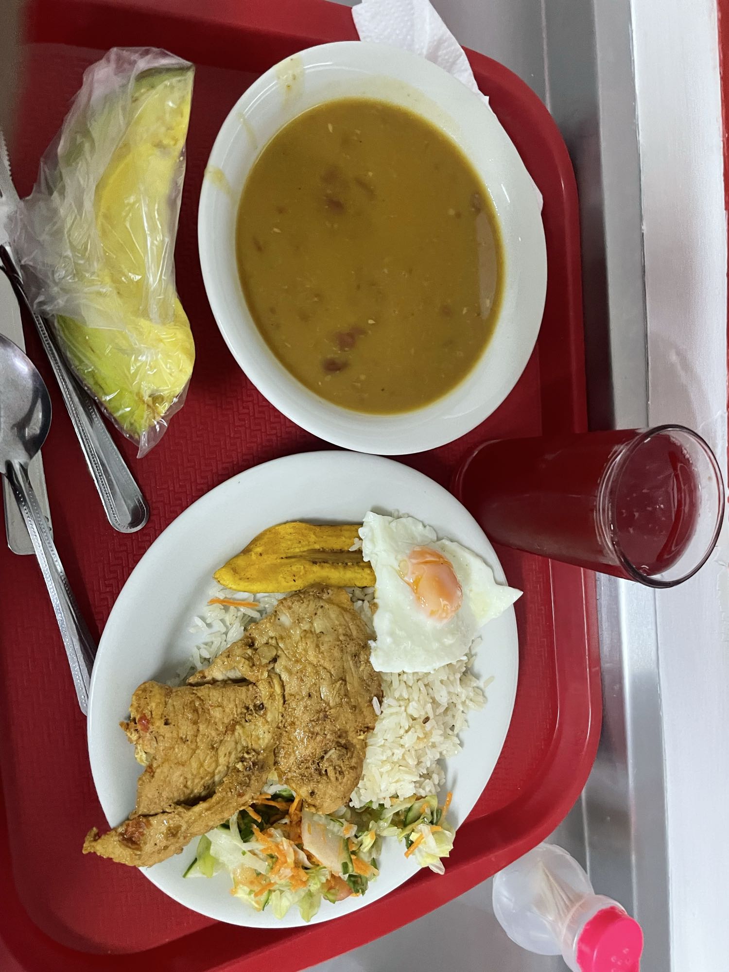 Almuerzo variado con sopa
