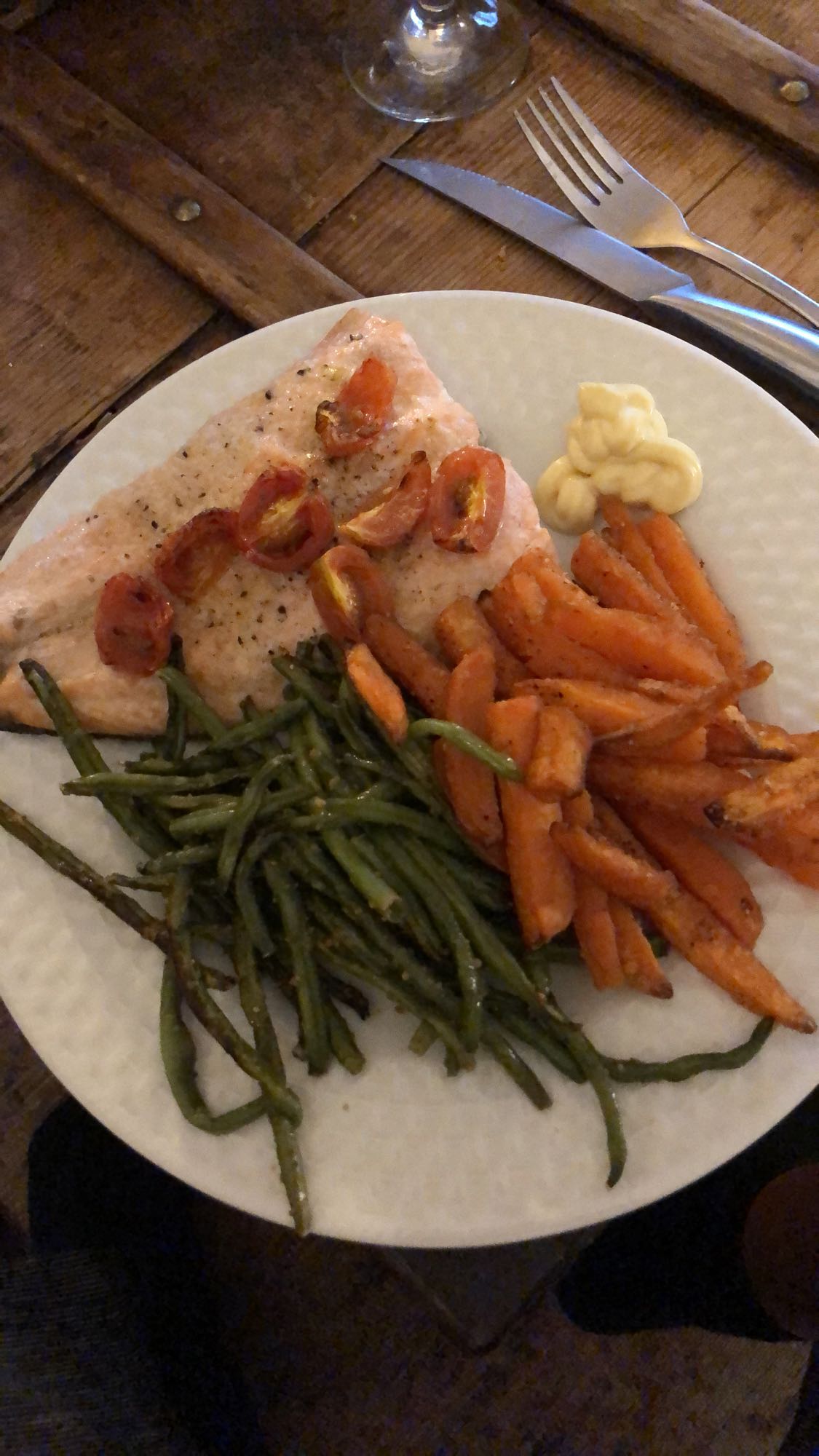 Saumon et légumes rôtis
