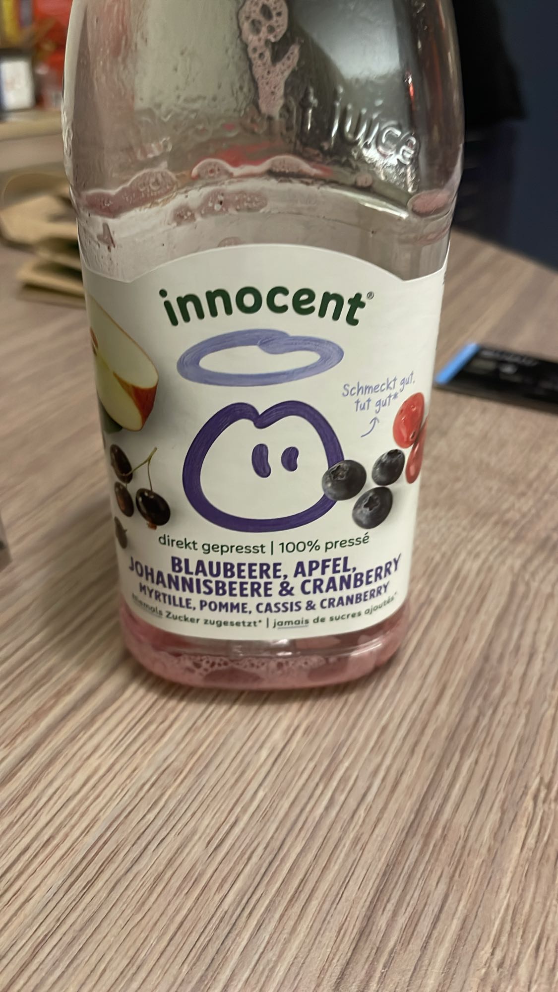 Berry Apple Juice Blend