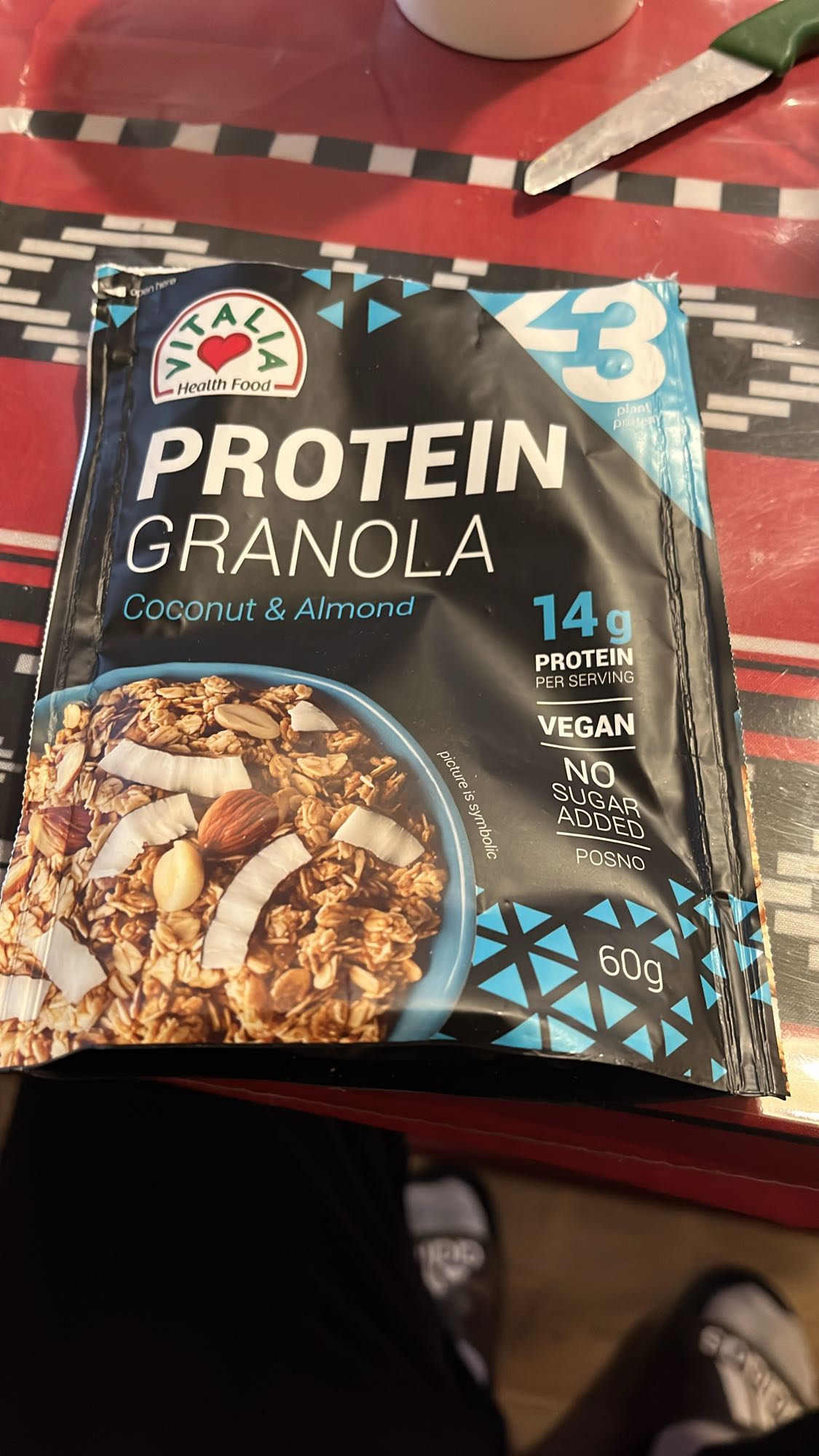 Протеинова гранола