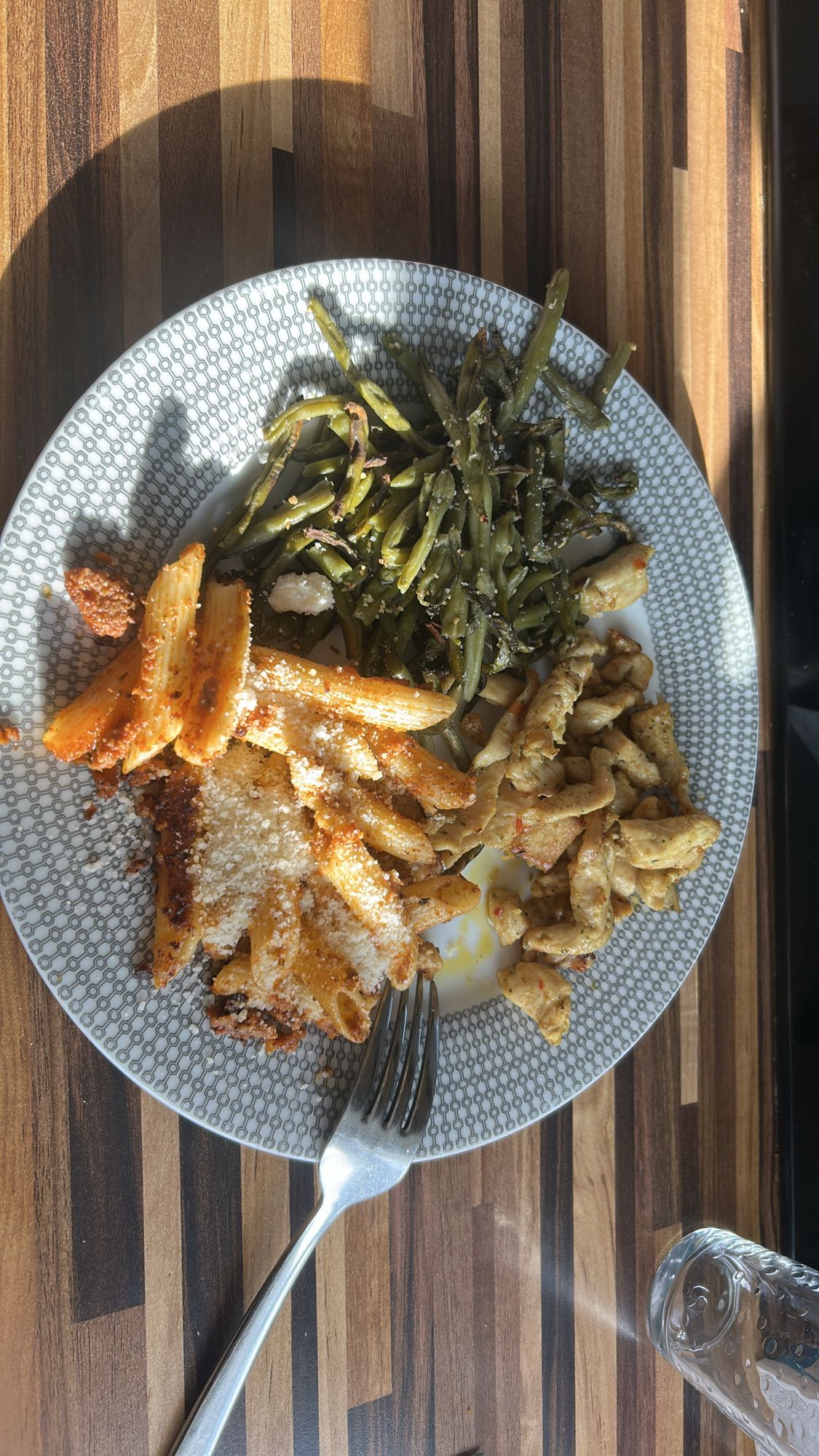 Pâtes, haricots, poulet