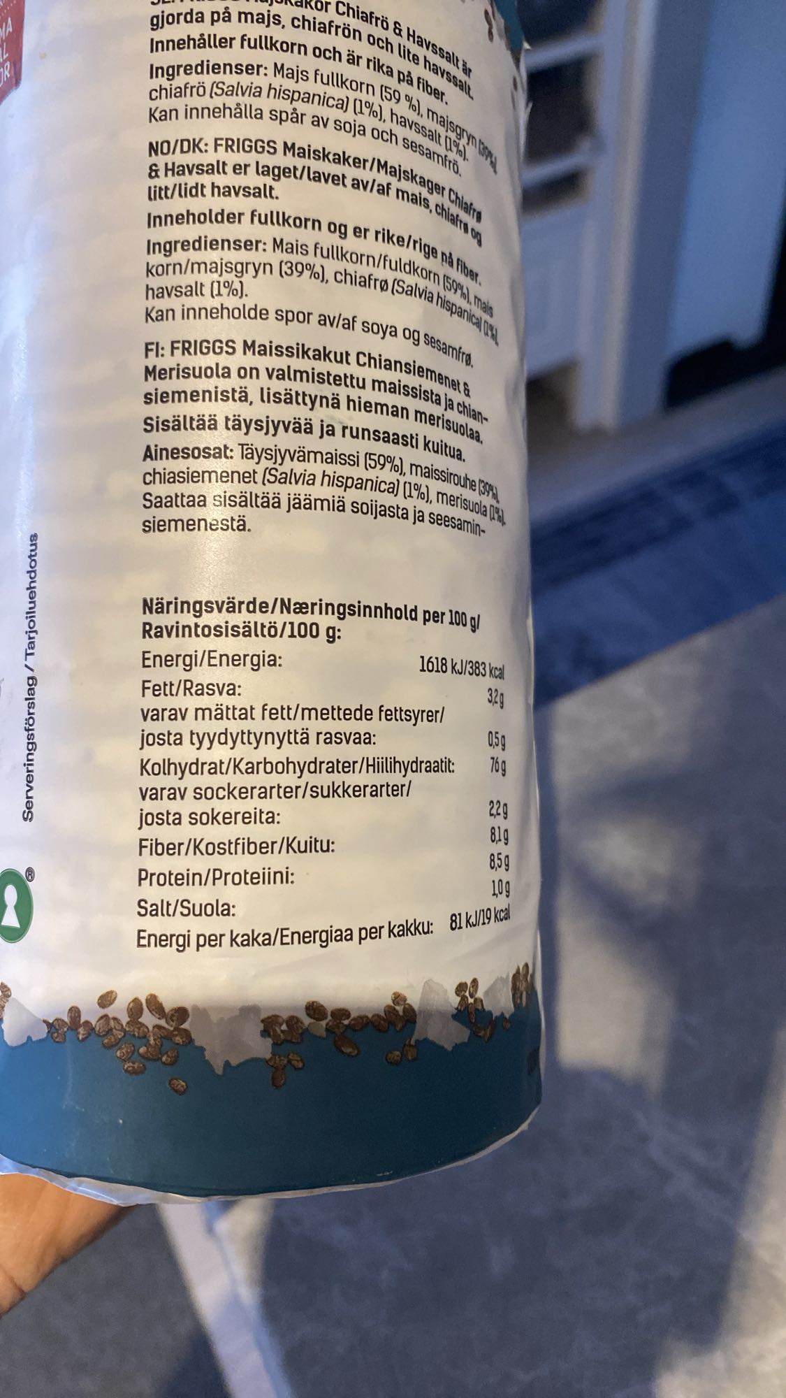 Majskakor med chiafrön