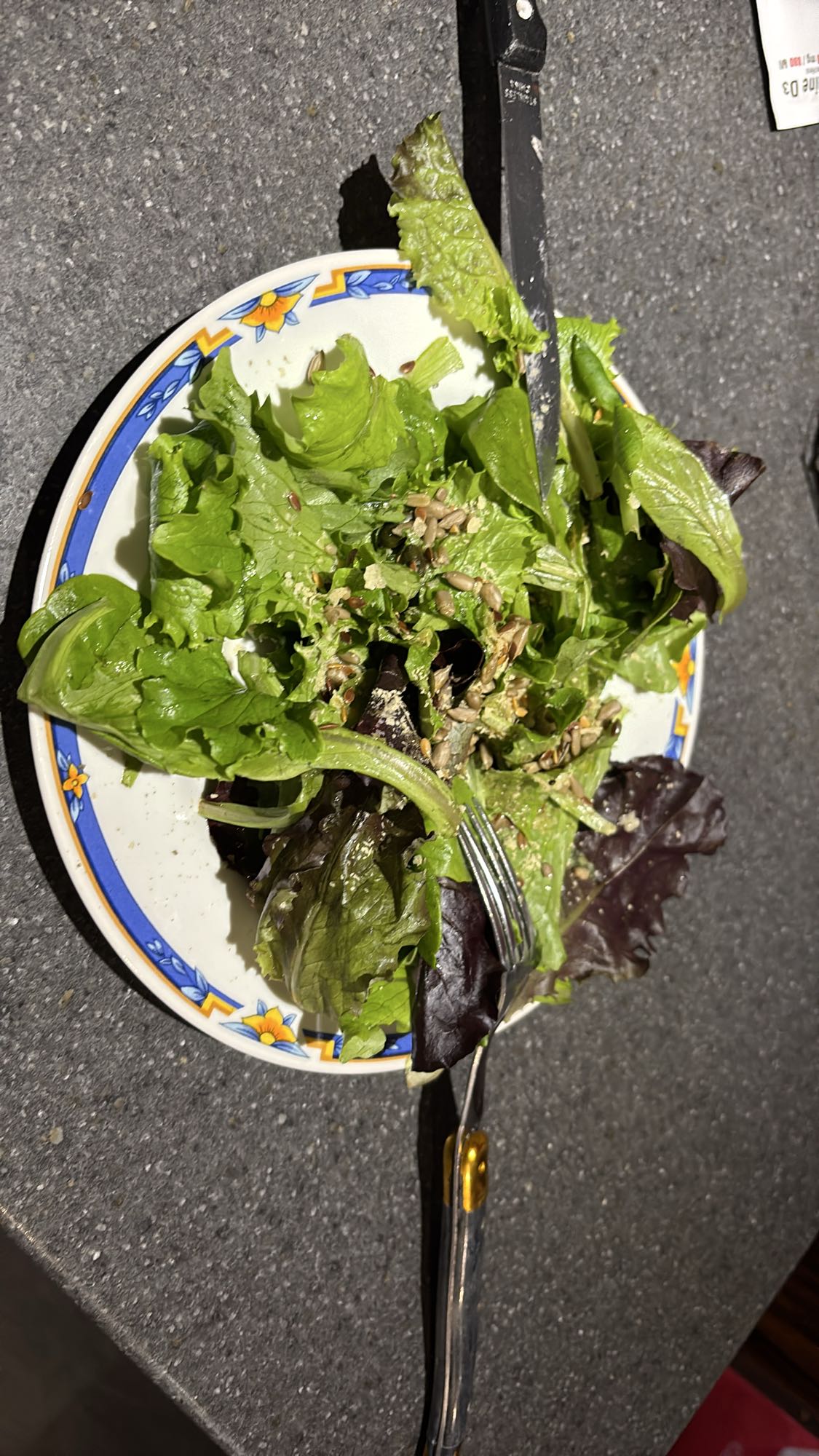 Salade verte graines