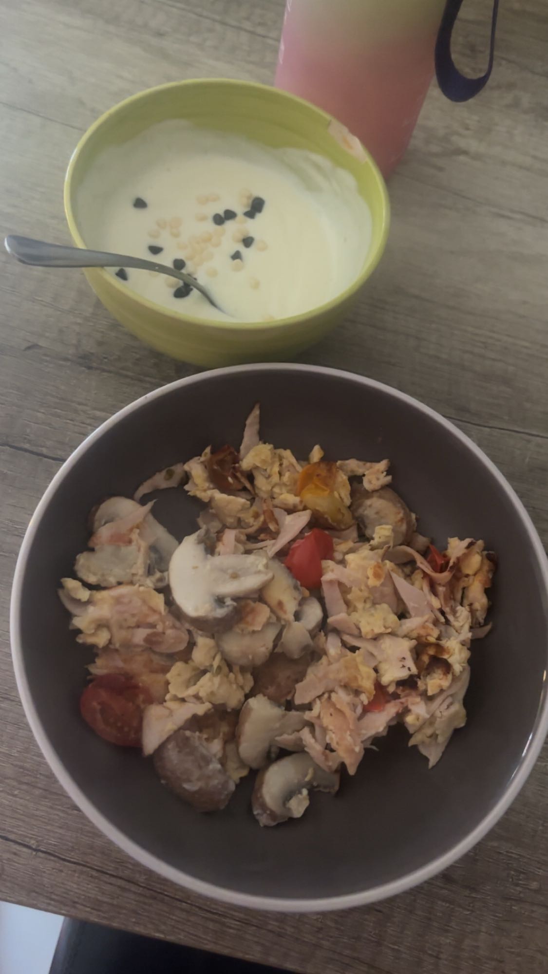 Omelette protéinée et fromage blanc