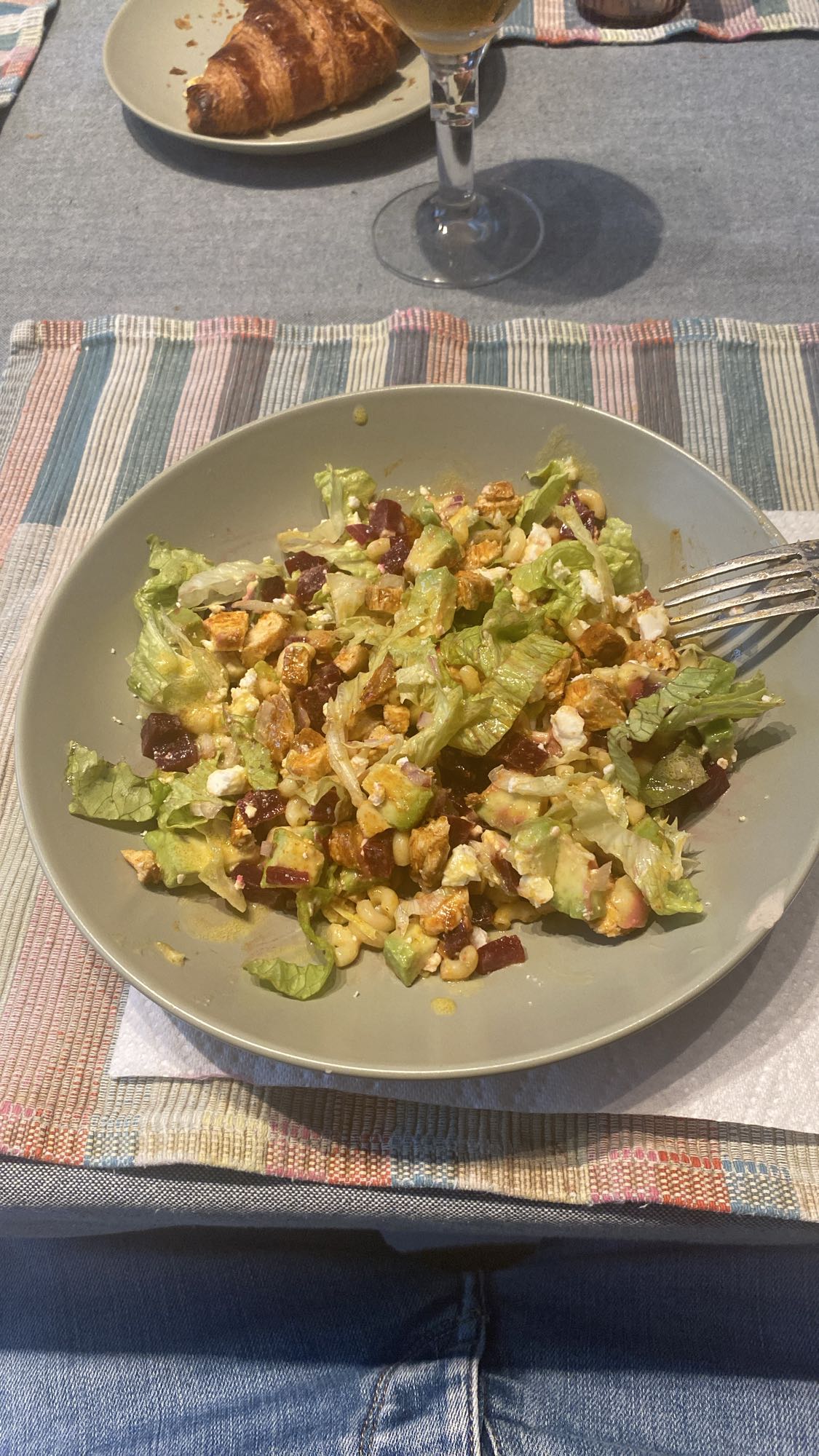 Salade poulet avocat feta