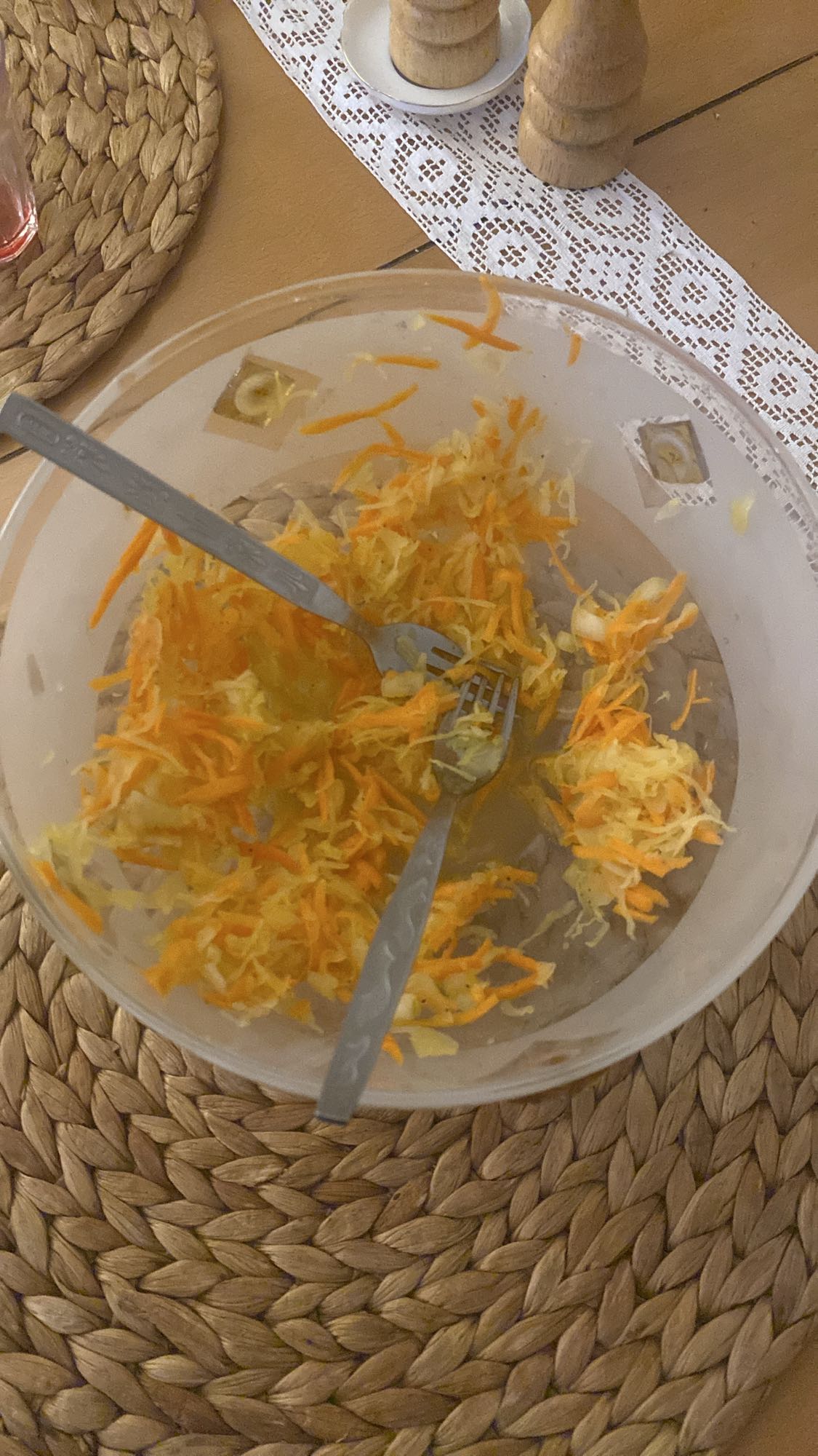 Surówka z marchewki i kapusty