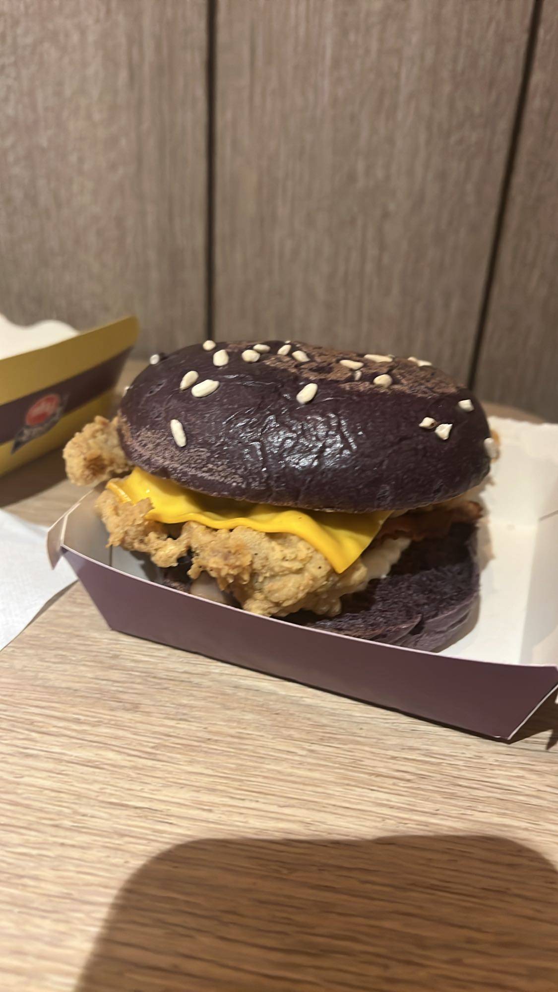 hamburguesa de pollo frito