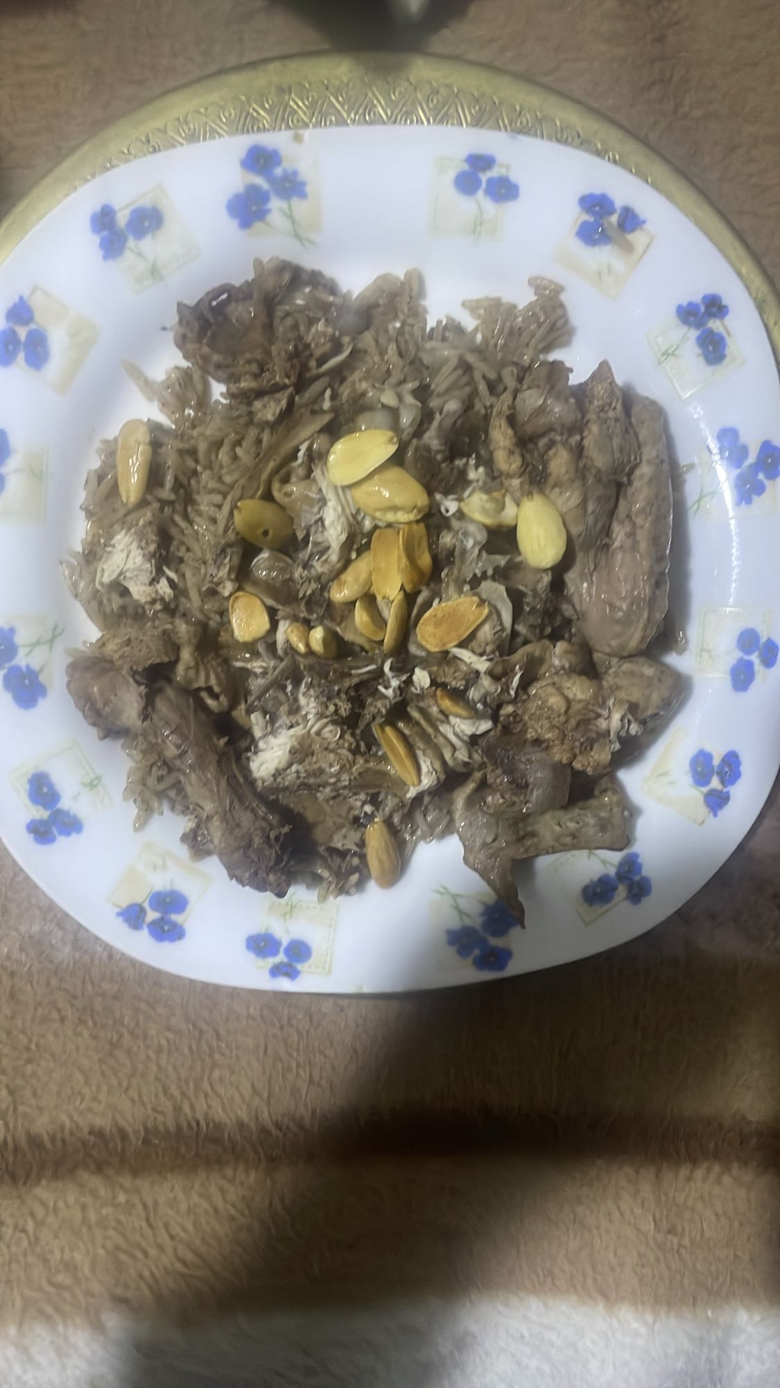 Rice with lamb and nuts