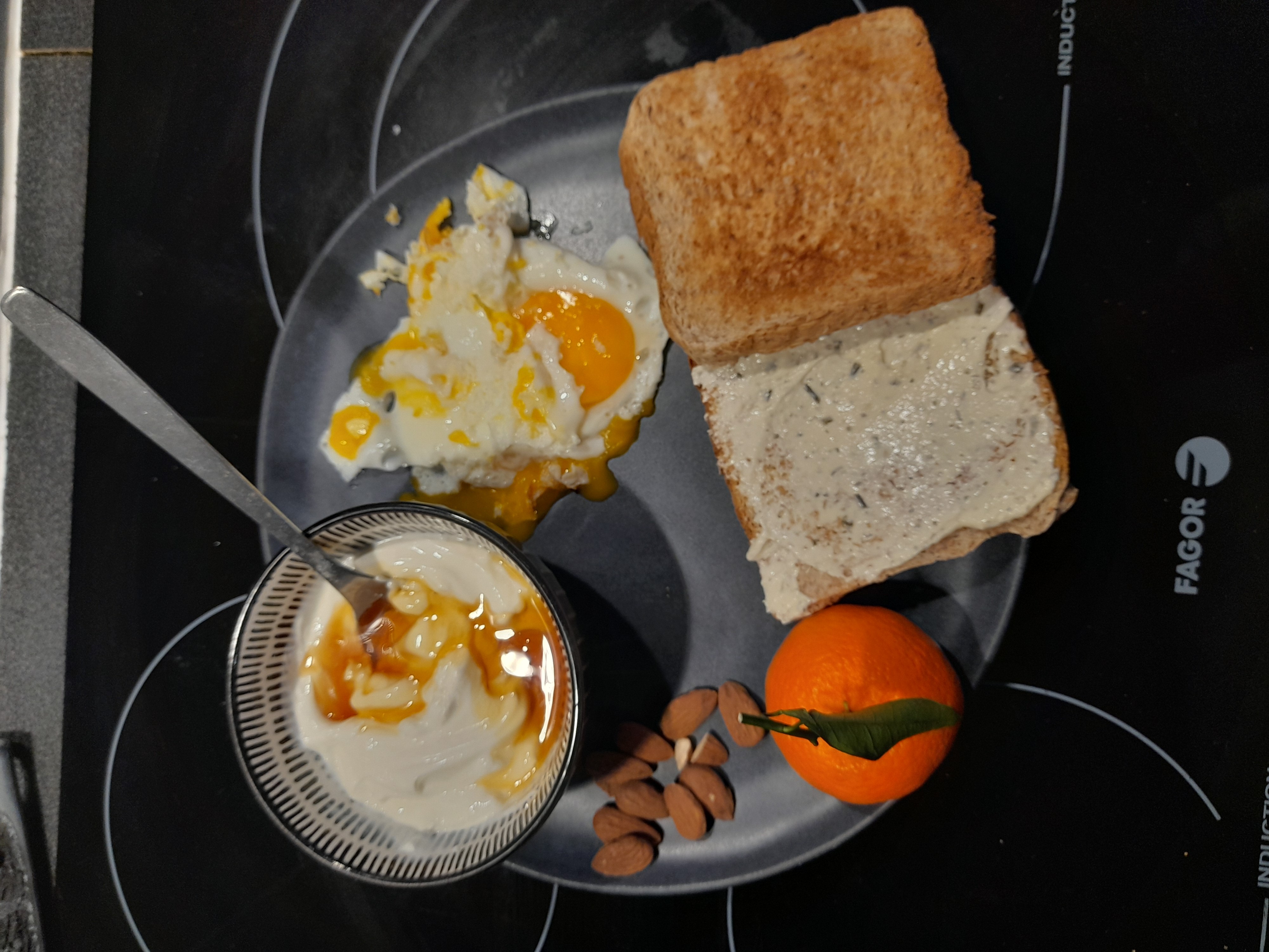 Petit déjeuner complet