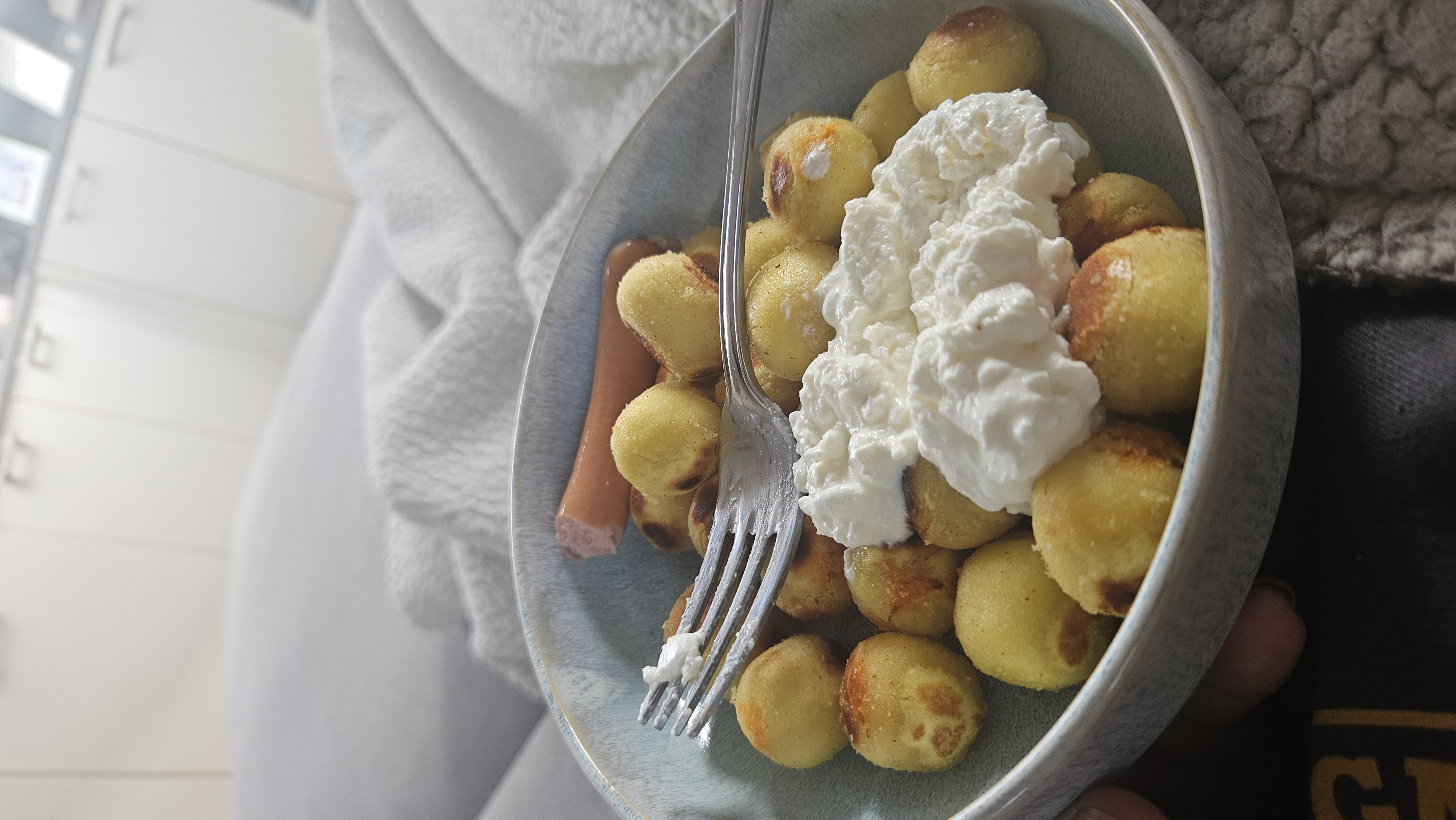 Kartoffelbällchen mit Wurst