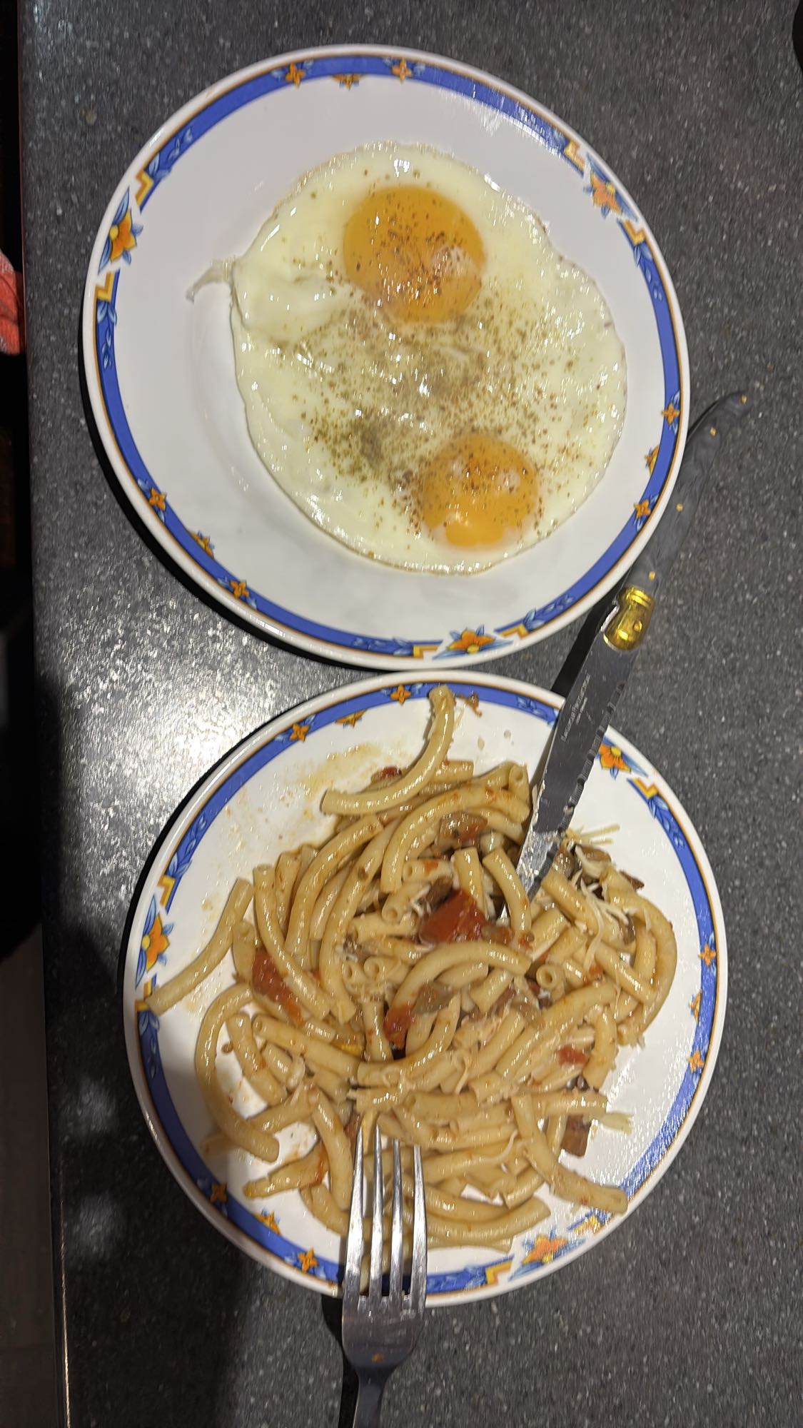 Oeufs et pâtes maison