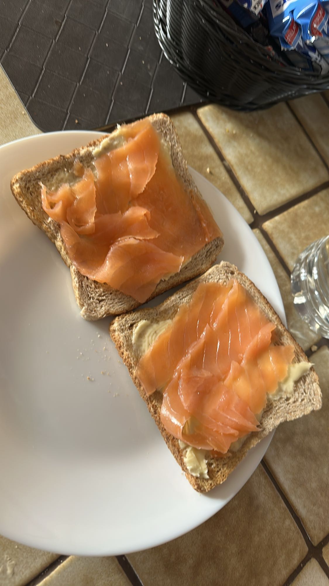 Tartines saumon fumé