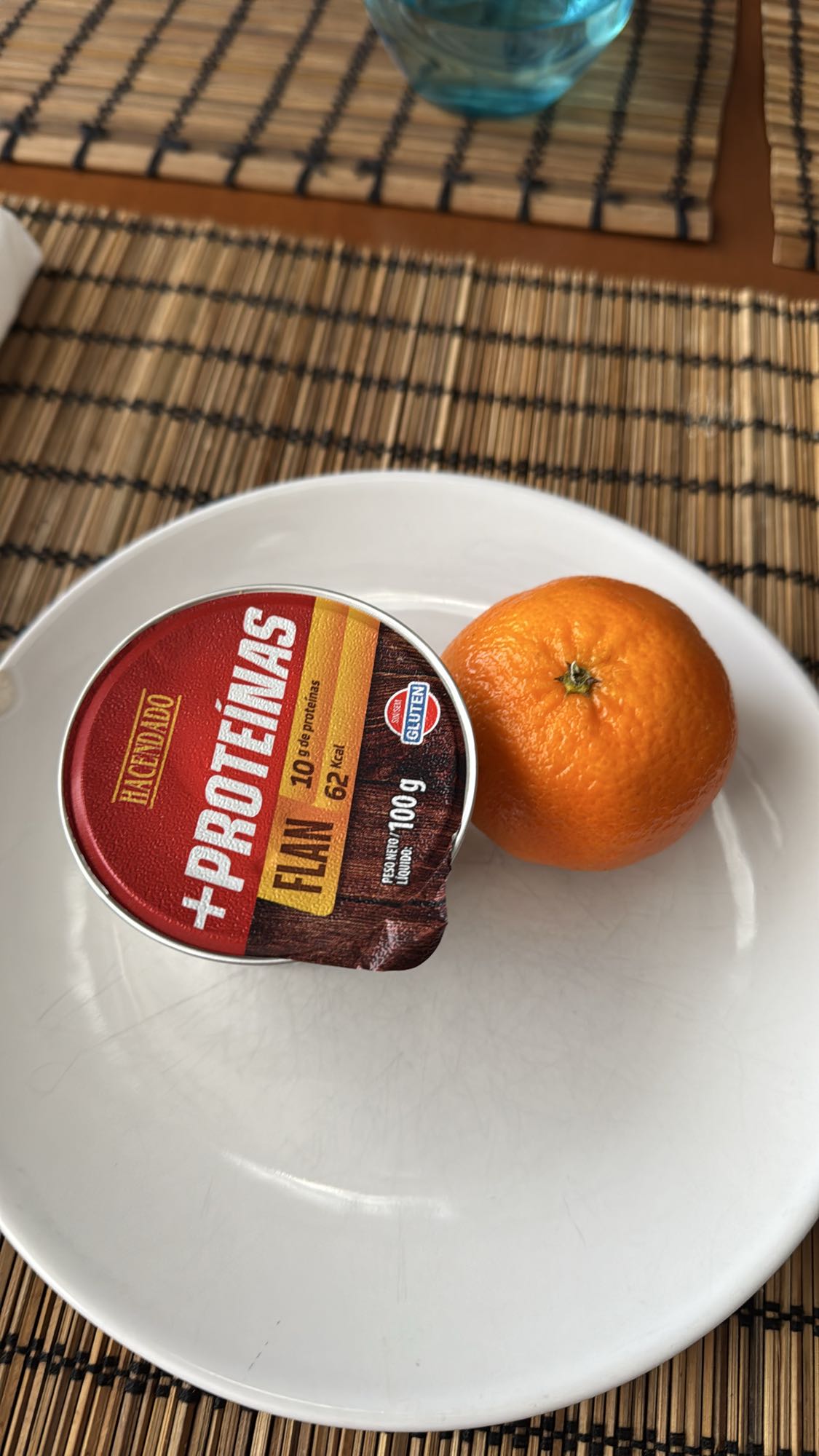 Flan proteico y mandarina