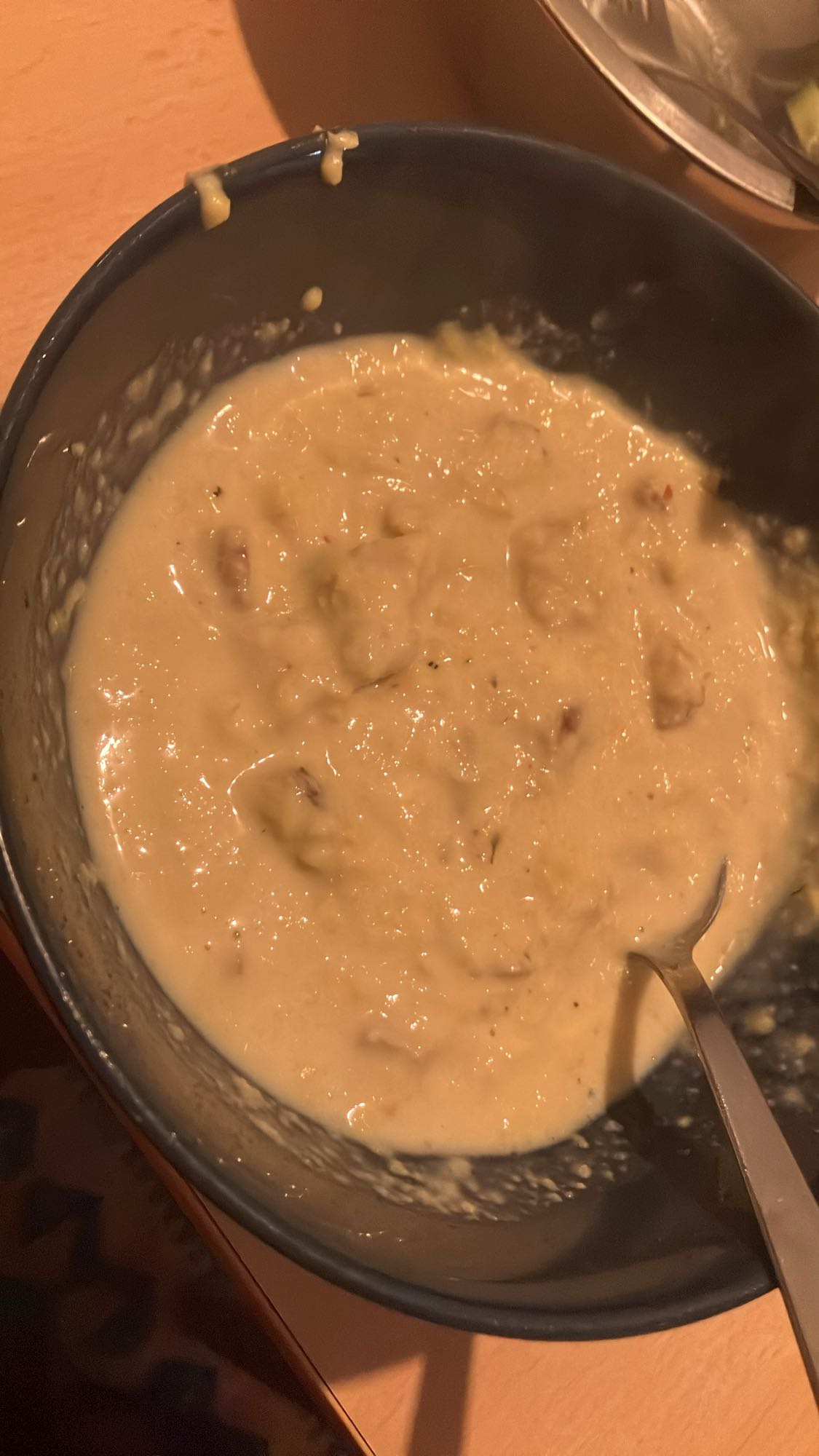 Sopa cremosa de milho com frango e lombo