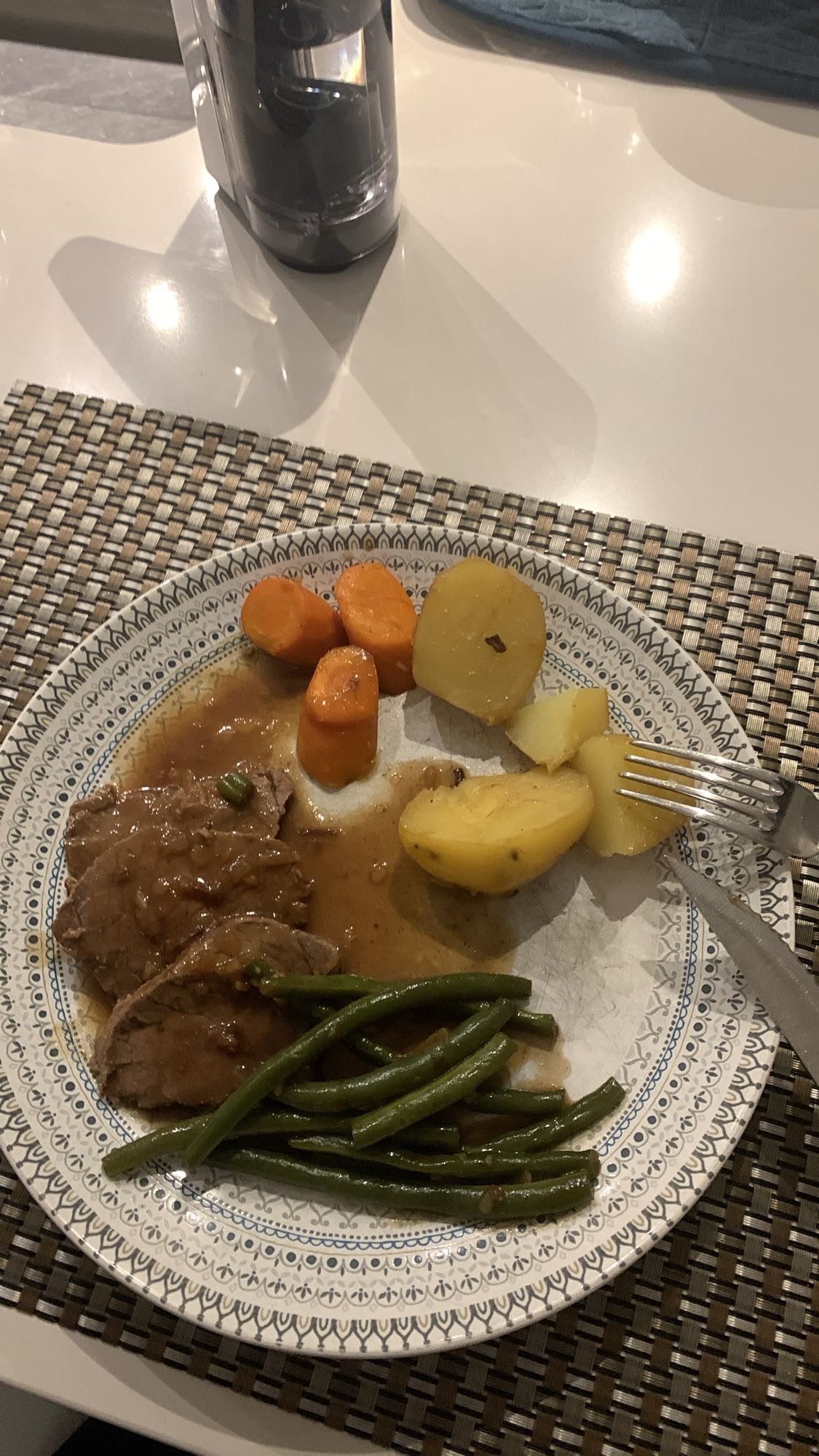 Boeuf sauce, légumes