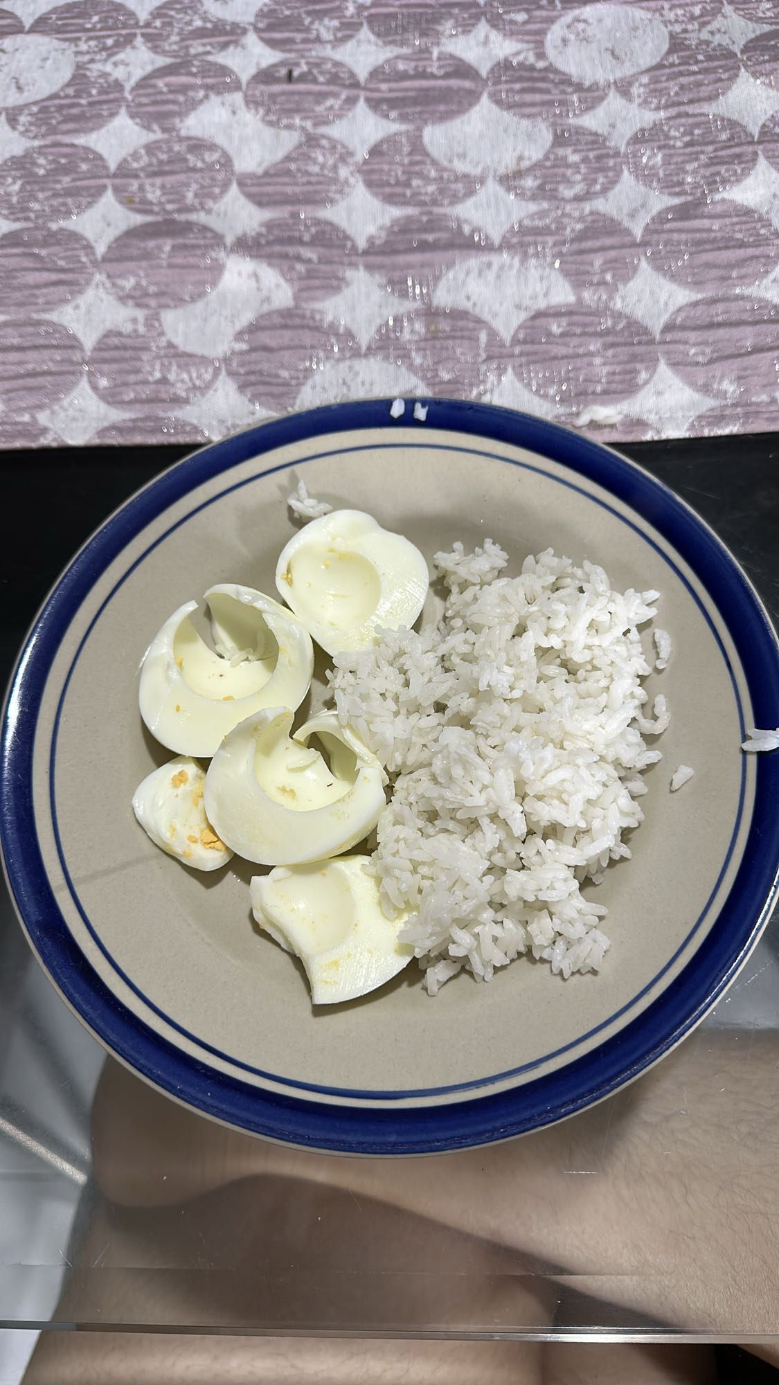 Egg and rice plate