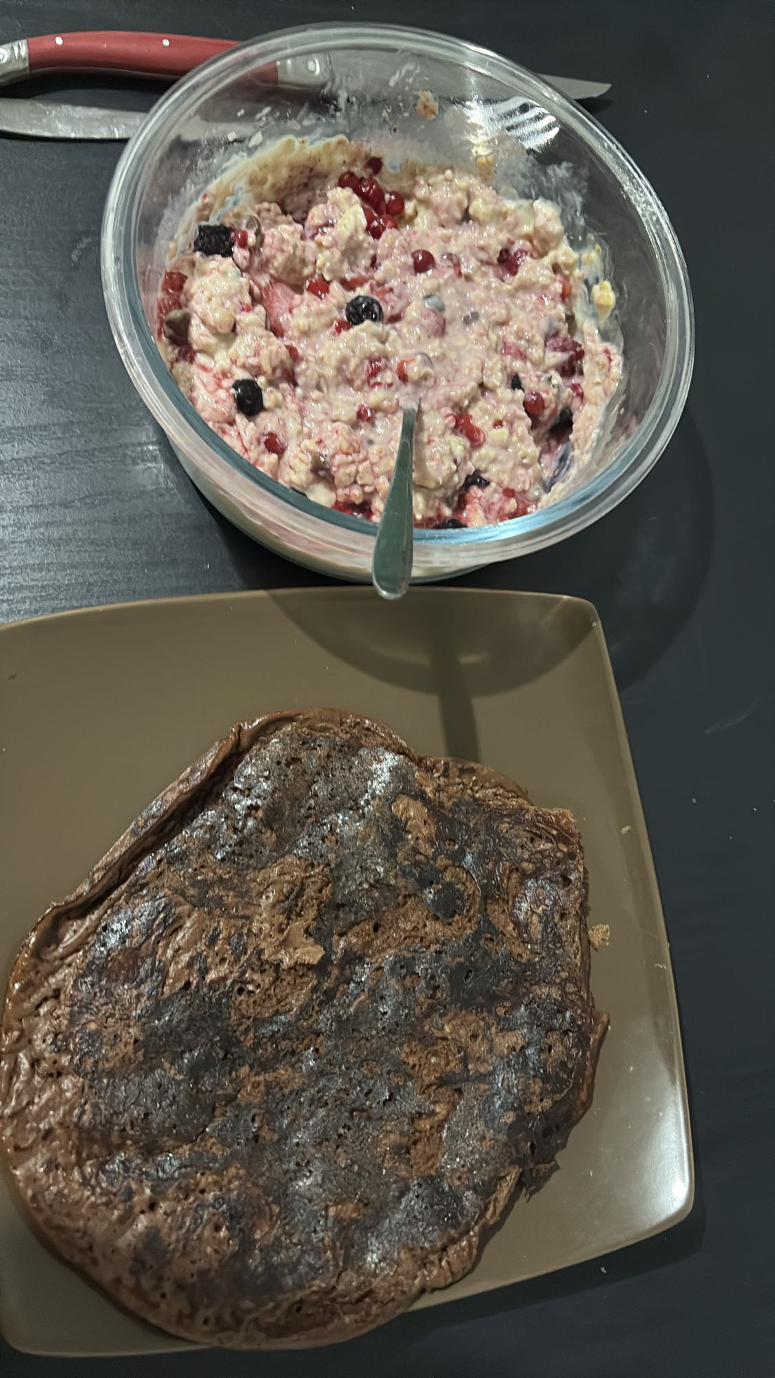 Pancake choco et bowl fruits