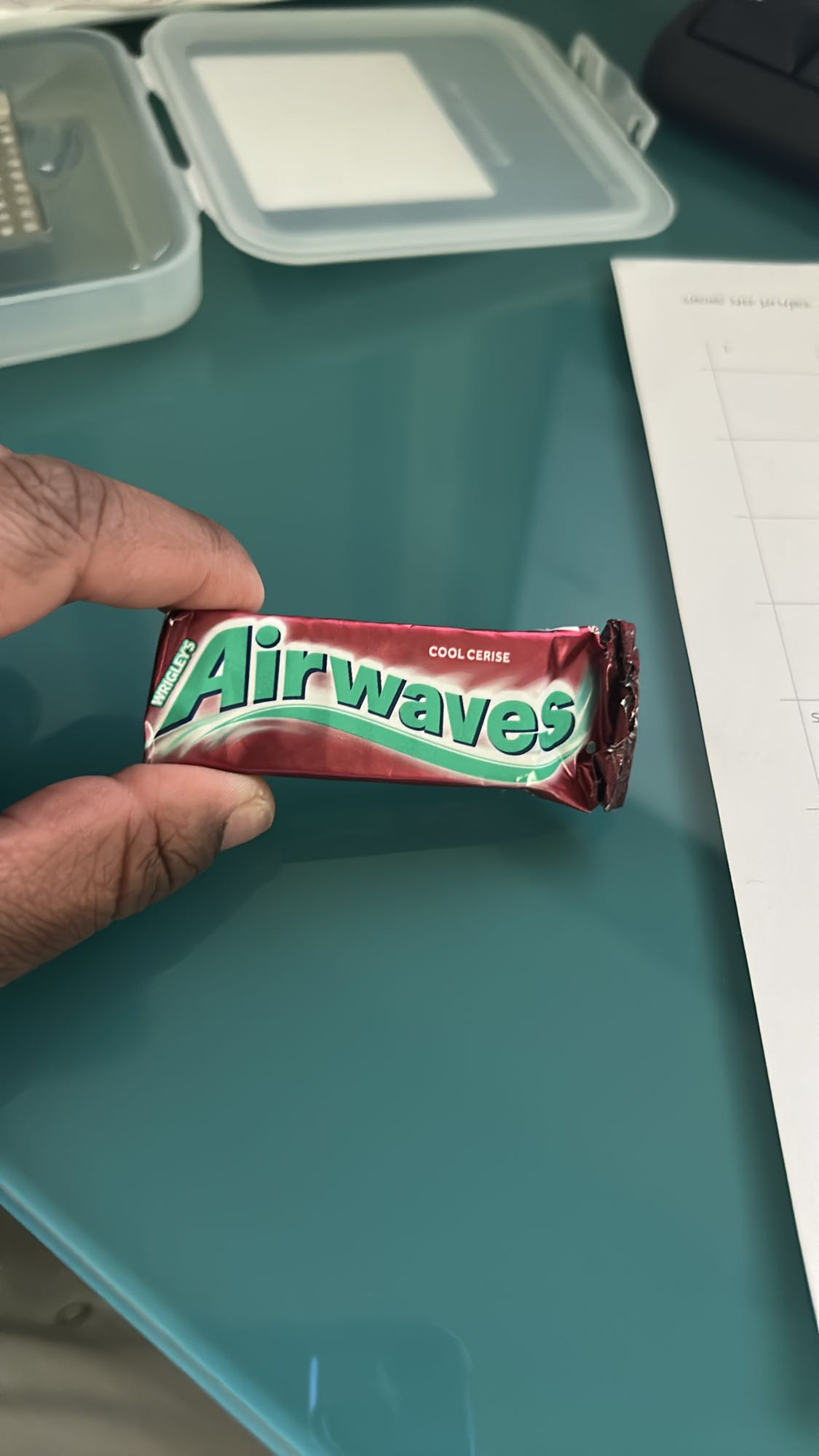 Chewing-gum Airwaves cerise