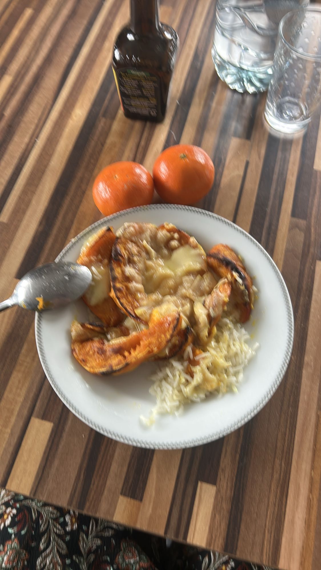 Courge rôtie, riz, clémentines