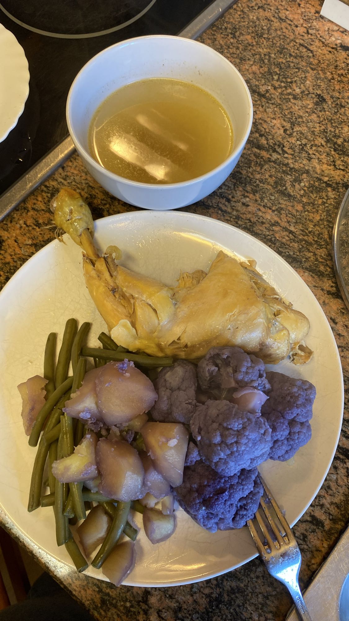 Pollo con verduras cocidas